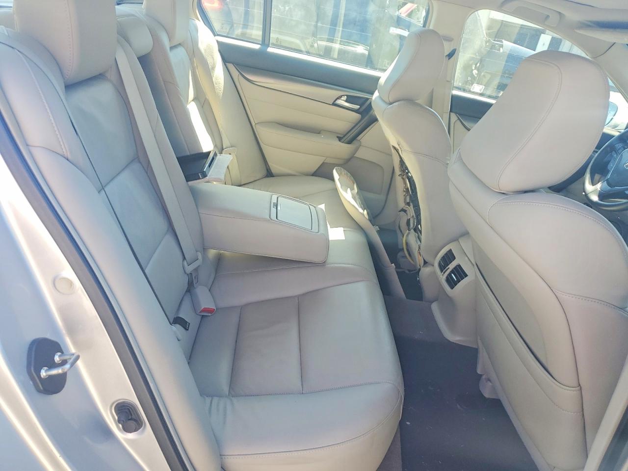 2012 Acura Tl Серебряный vin: 19UUA8F25CA028916
