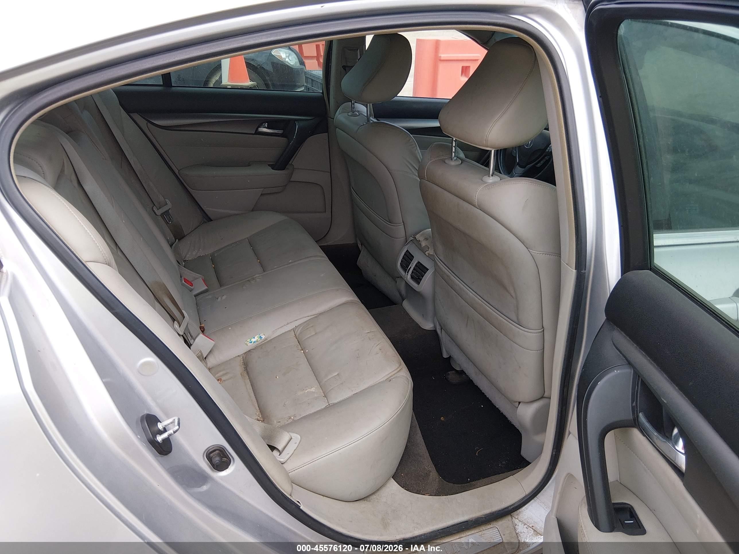 2013 Acura Tl 3.5 Silver vin: 19UUA8F25DA016766