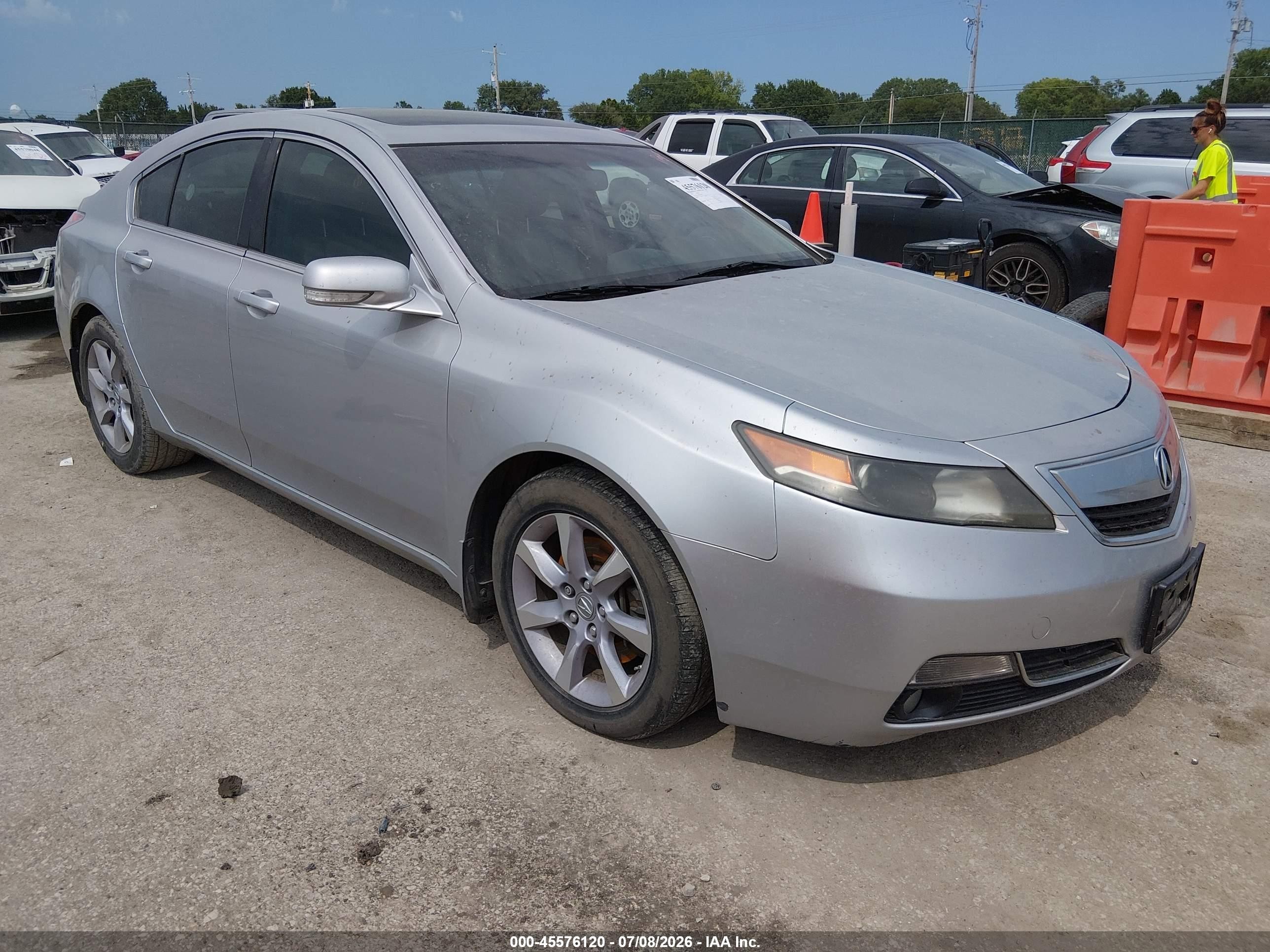 2013 Acura Tl 3.5 Silver vin: 19UUA8F25DA016766