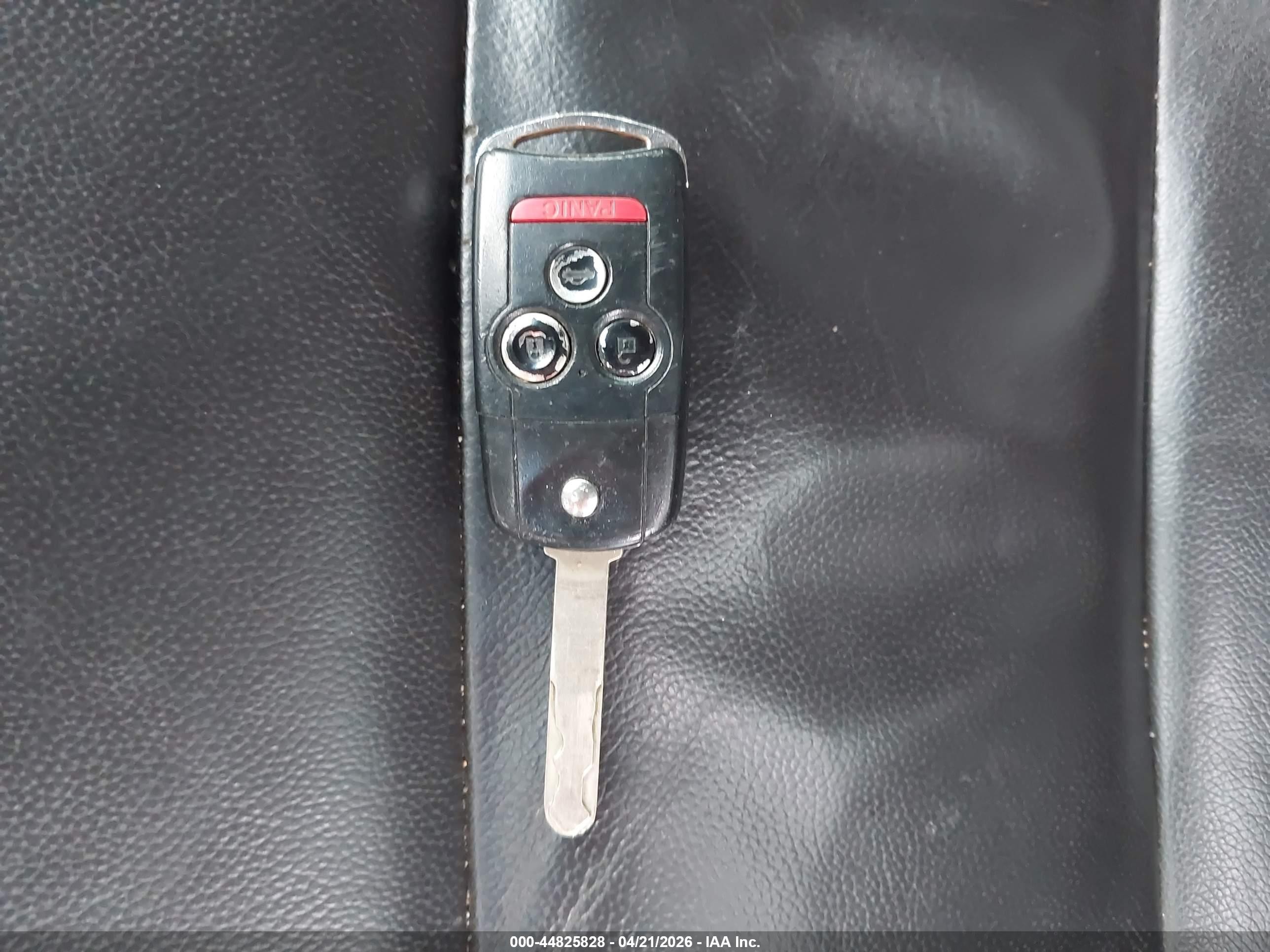 2010 Acura Tl 3.5 White vin: 19UUA8F26AA011247