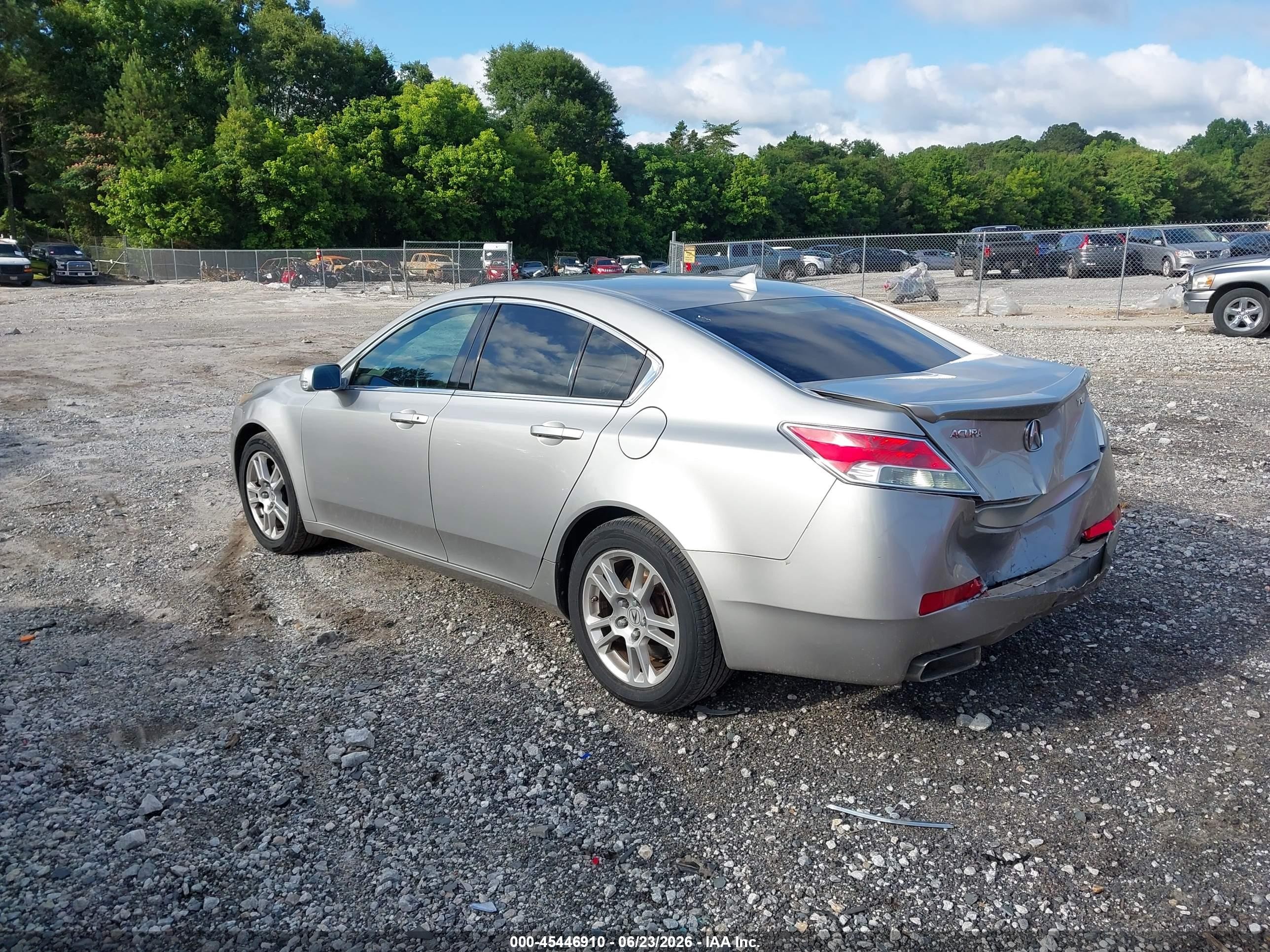 2010 Acura Tl 3.5 Silver vin: 19UUA8F26AA016125