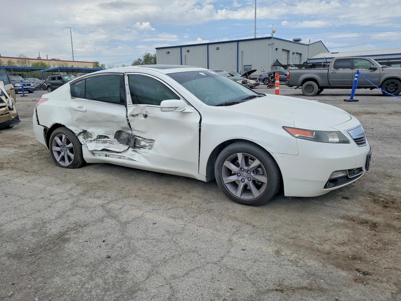 2013 Acura Tl White vin: 19UUA8F26DA012208