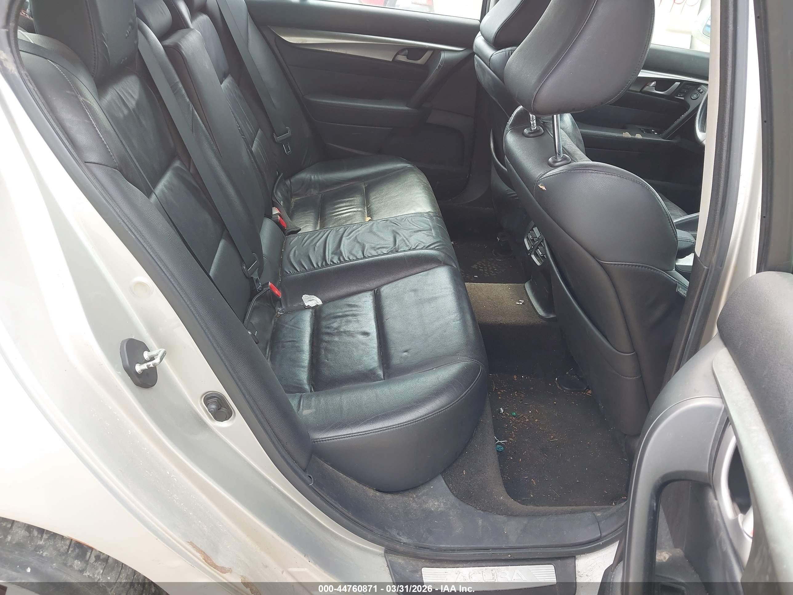2011 Acura Tl 3.5 Silver vin: 19UUA8F27BA006155