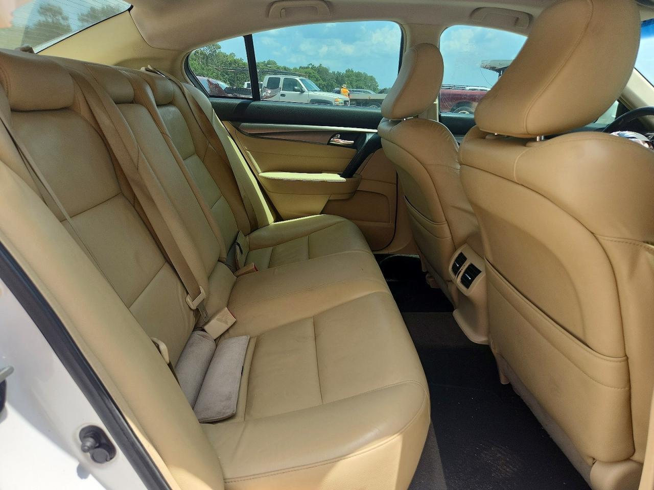 2012 Acura Tl White vin: 19UUA8F27CA014595