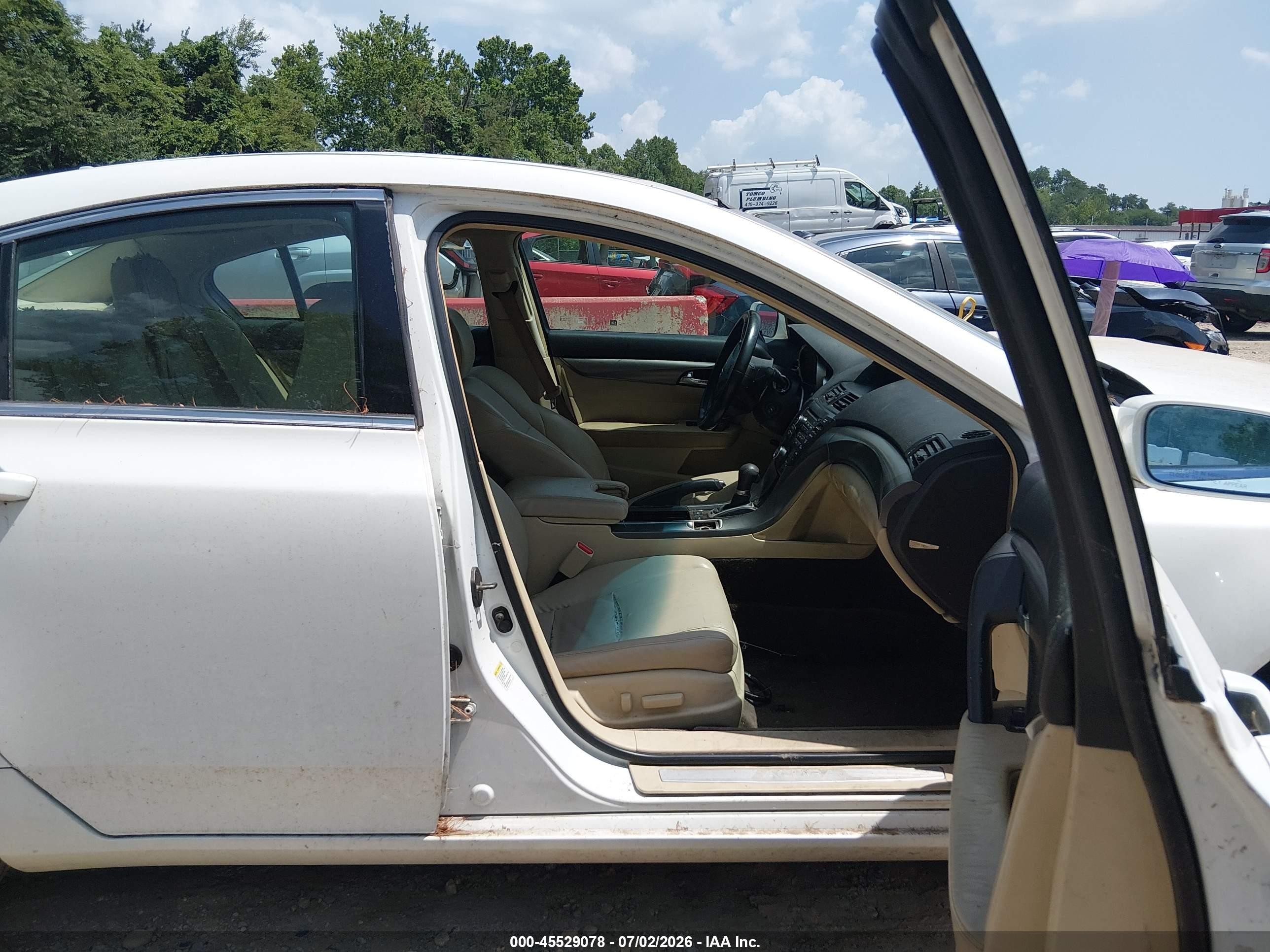 2012 Acura Tl 3.5 White vin: 19UUA8F27CA023149