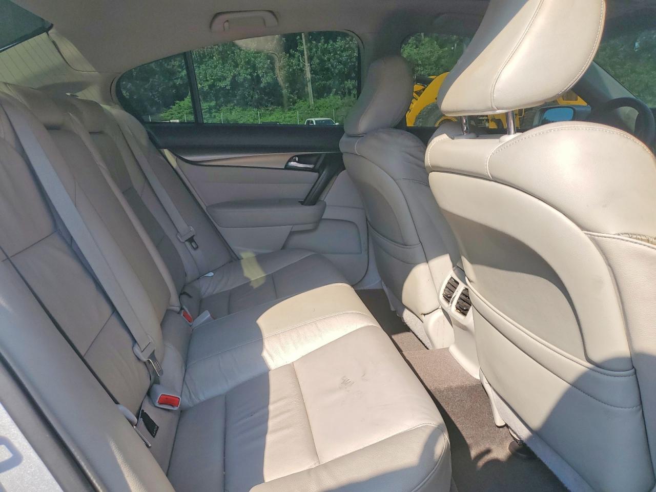 2012 Acura Tl Silver vin: 19UUA8F27CA033499