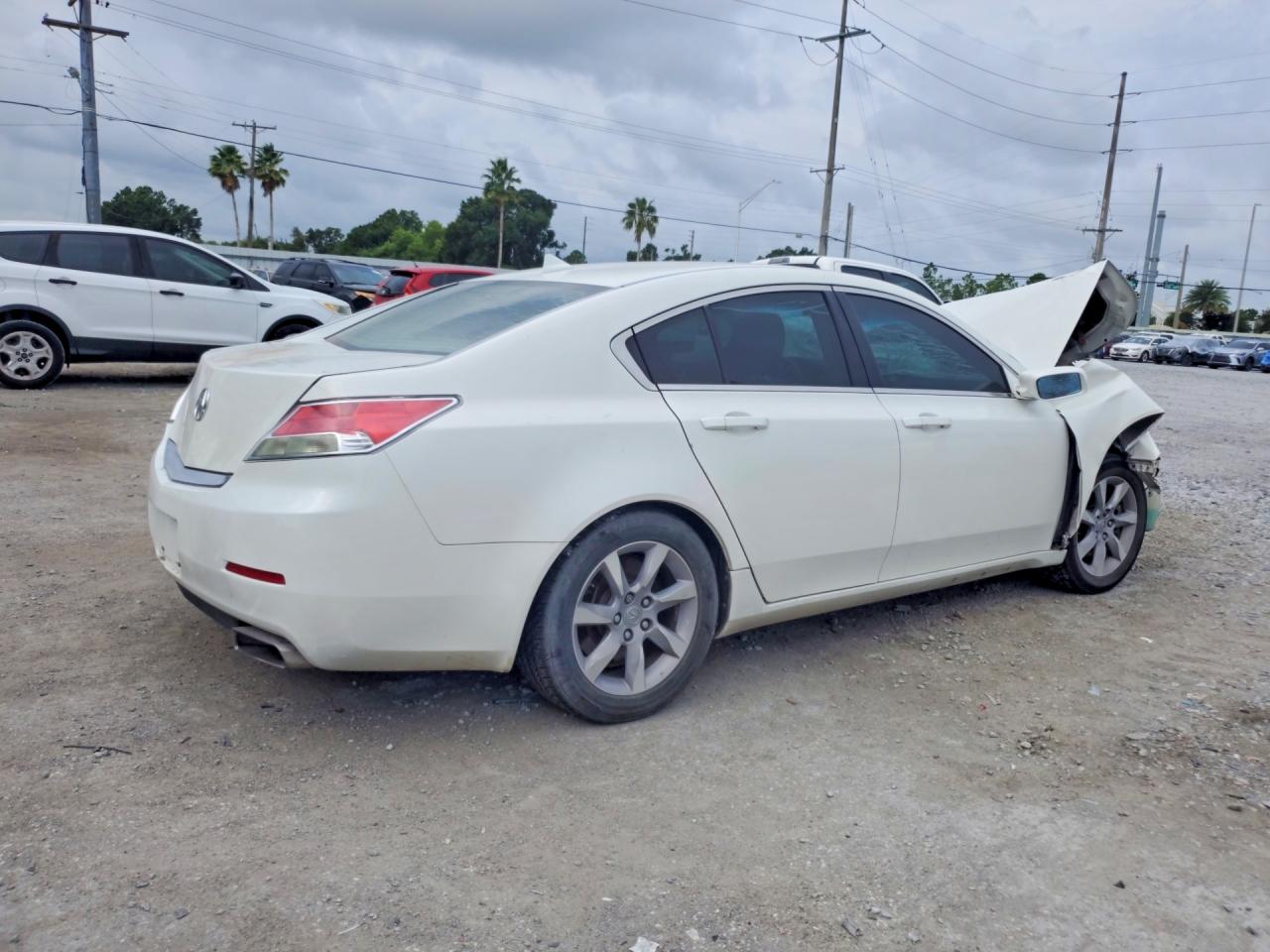 2013 Acura Tl White vin: 19UUA8F27DA017580