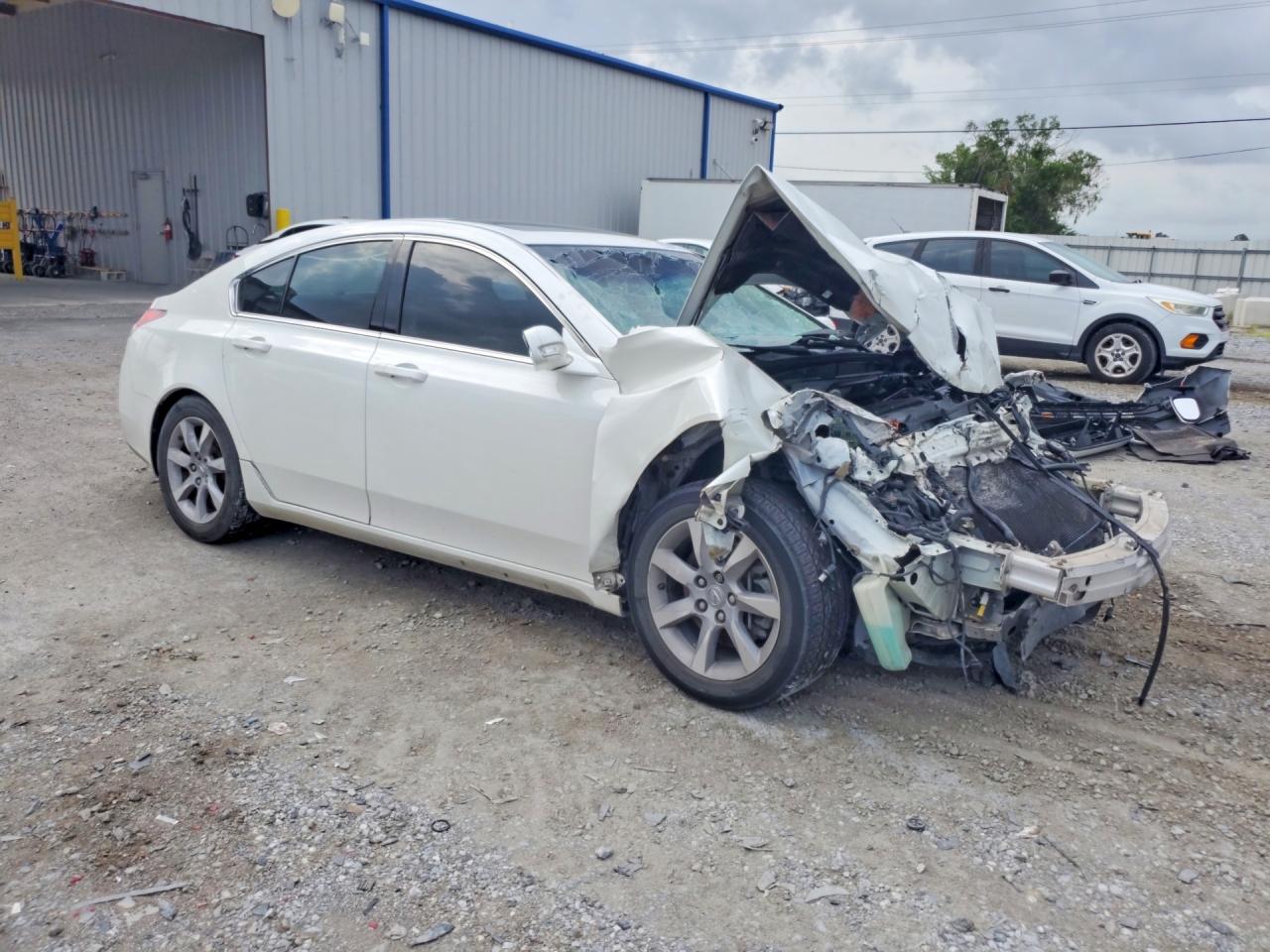 2013 Acura Tl White vin: 19UUA8F27DA017580