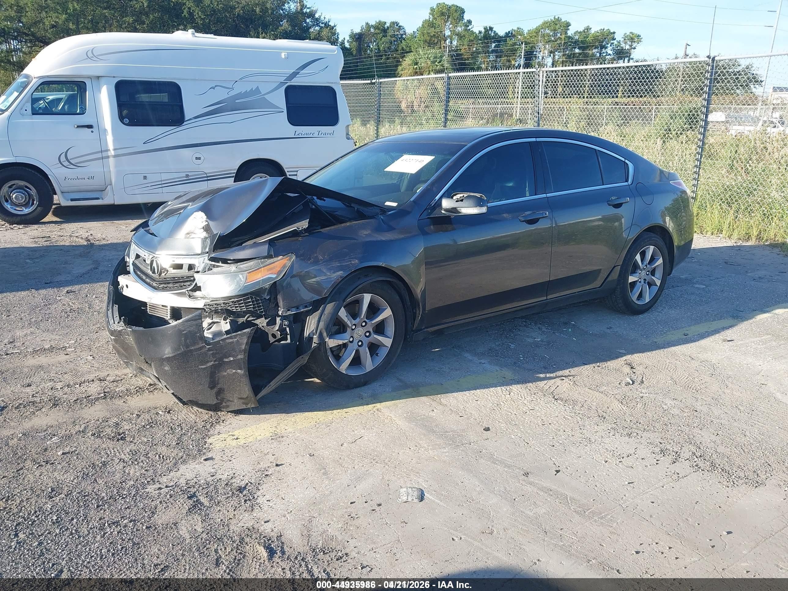2013 Acura Tl 3.5 Gray vin: 19UUA8F28DA010718