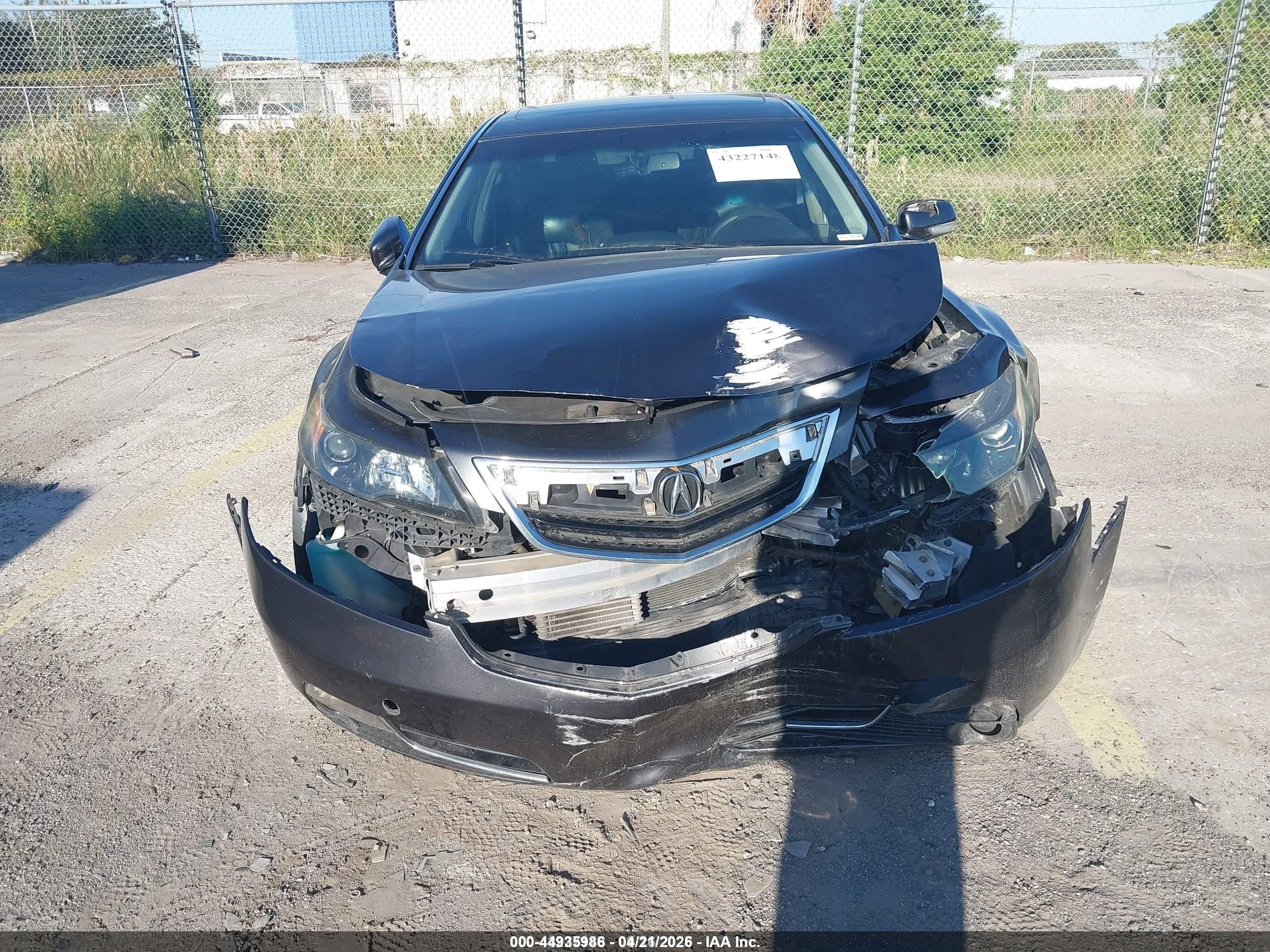 2013 Acura Tl 3.5 Gray vin: 19UUA8F28DA010718