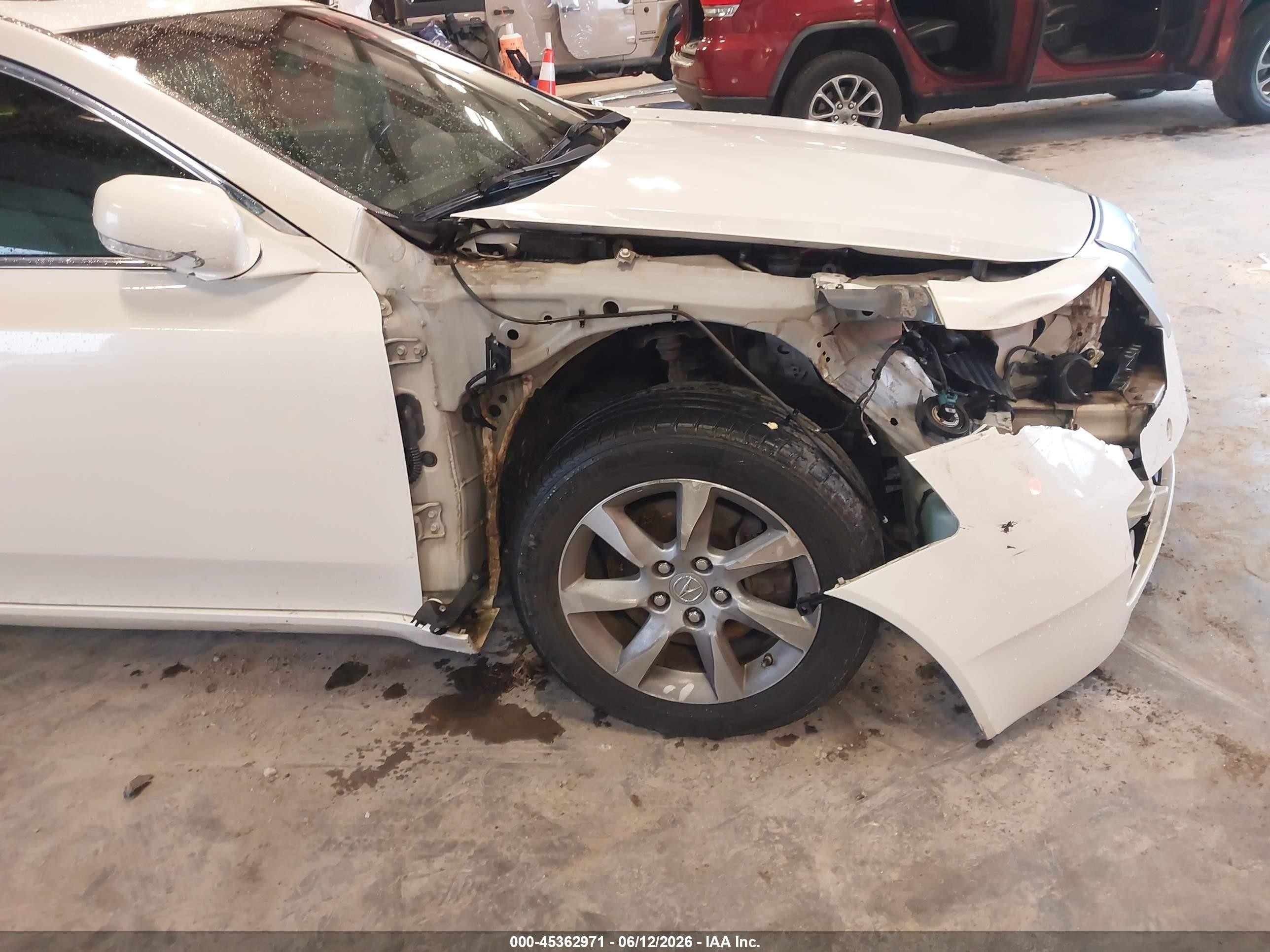 2010 Acura Tl 3.5 White vin: 19UUA8F29AA018421