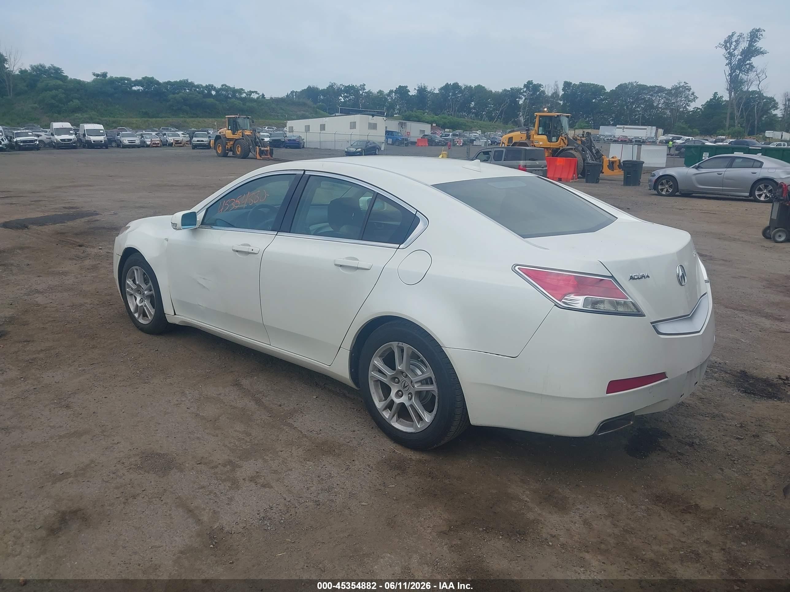 2011 Acura Tl 3.5 White vin: 19UUA8F29BA003256