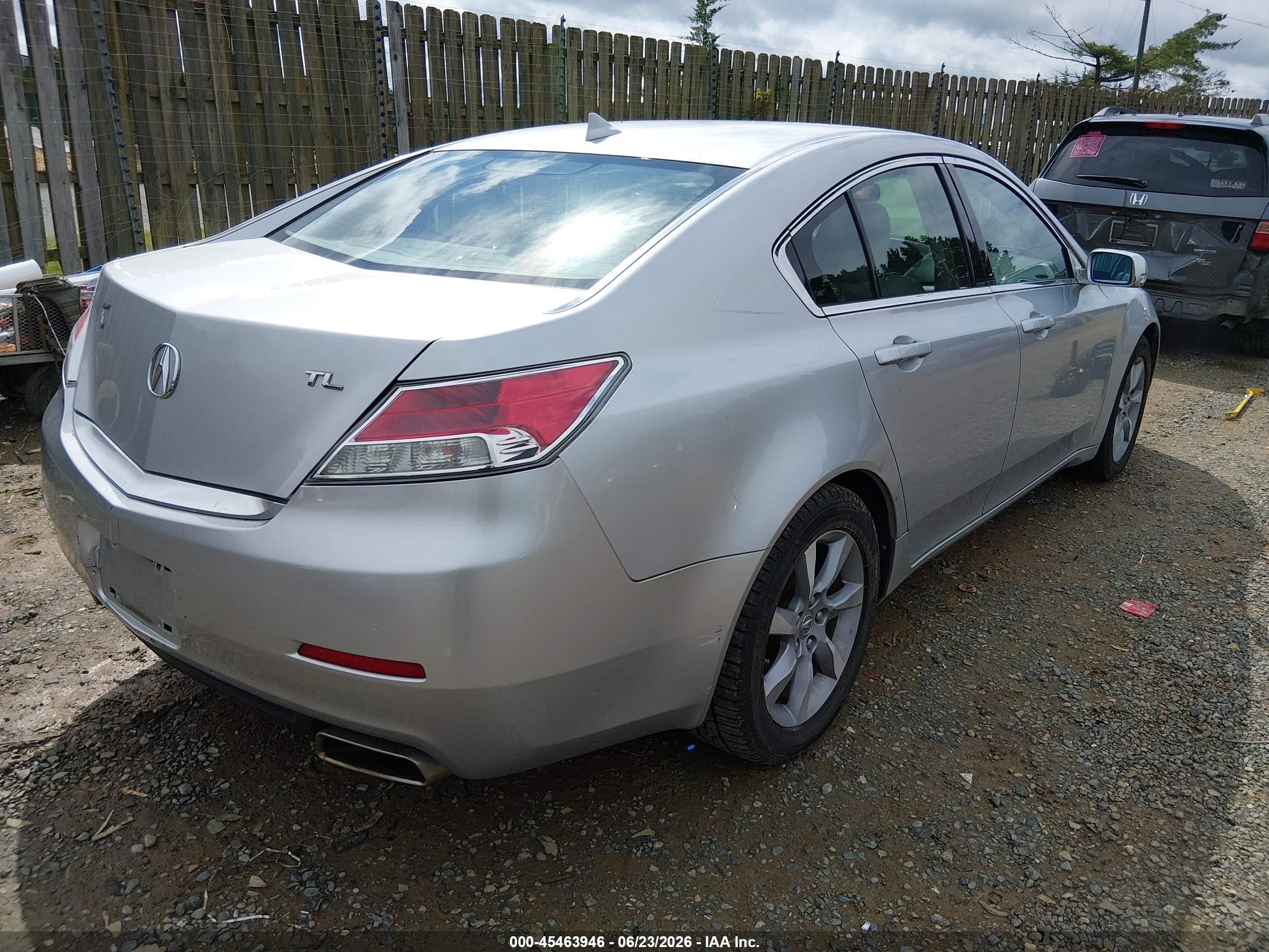 2013 Acura Tl 3.5 Silver vin: 19UUA8F2XDA002409