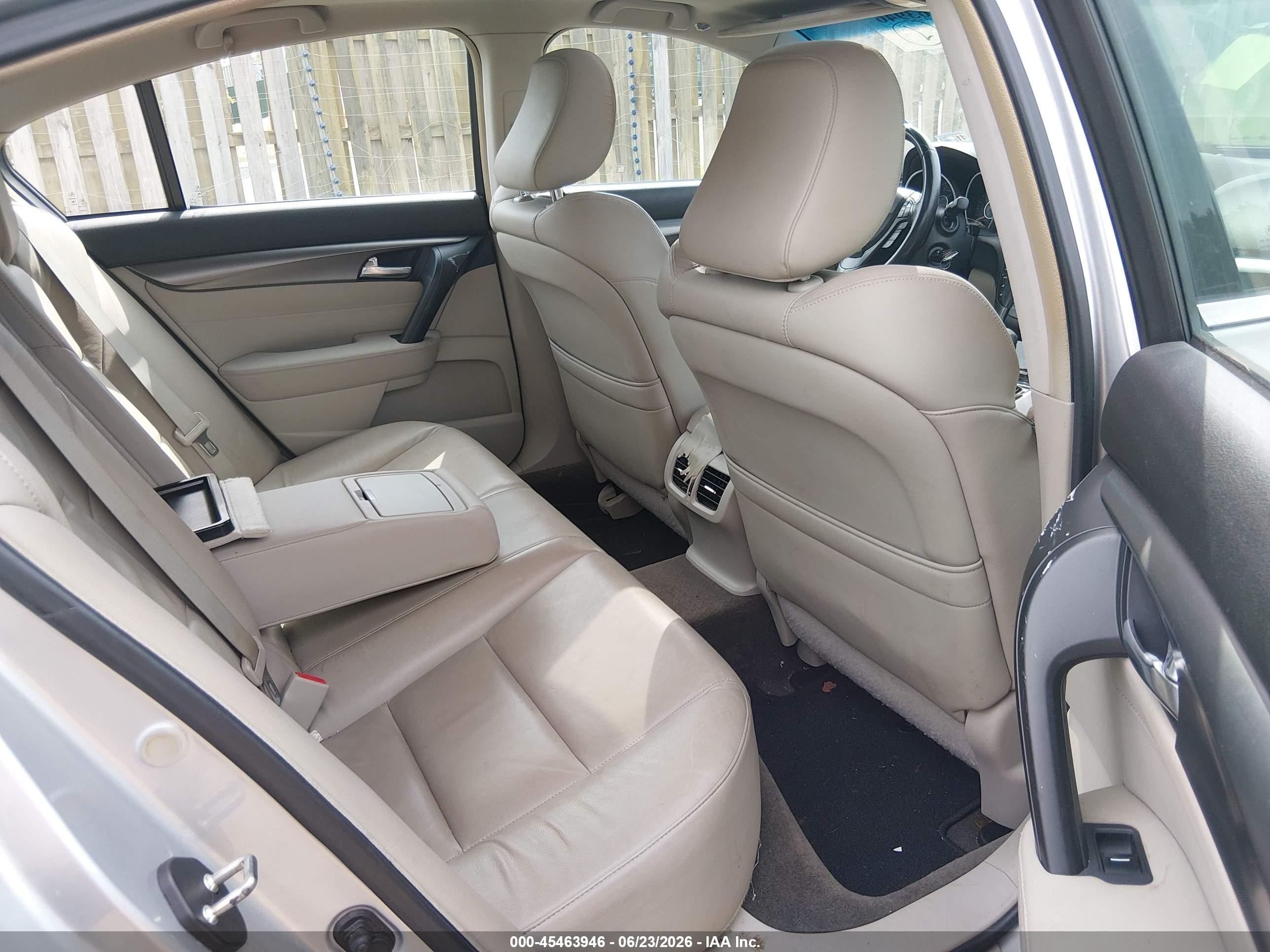 2013 Acura Tl 3.5 Silver vin: 19UUA8F2XDA002409