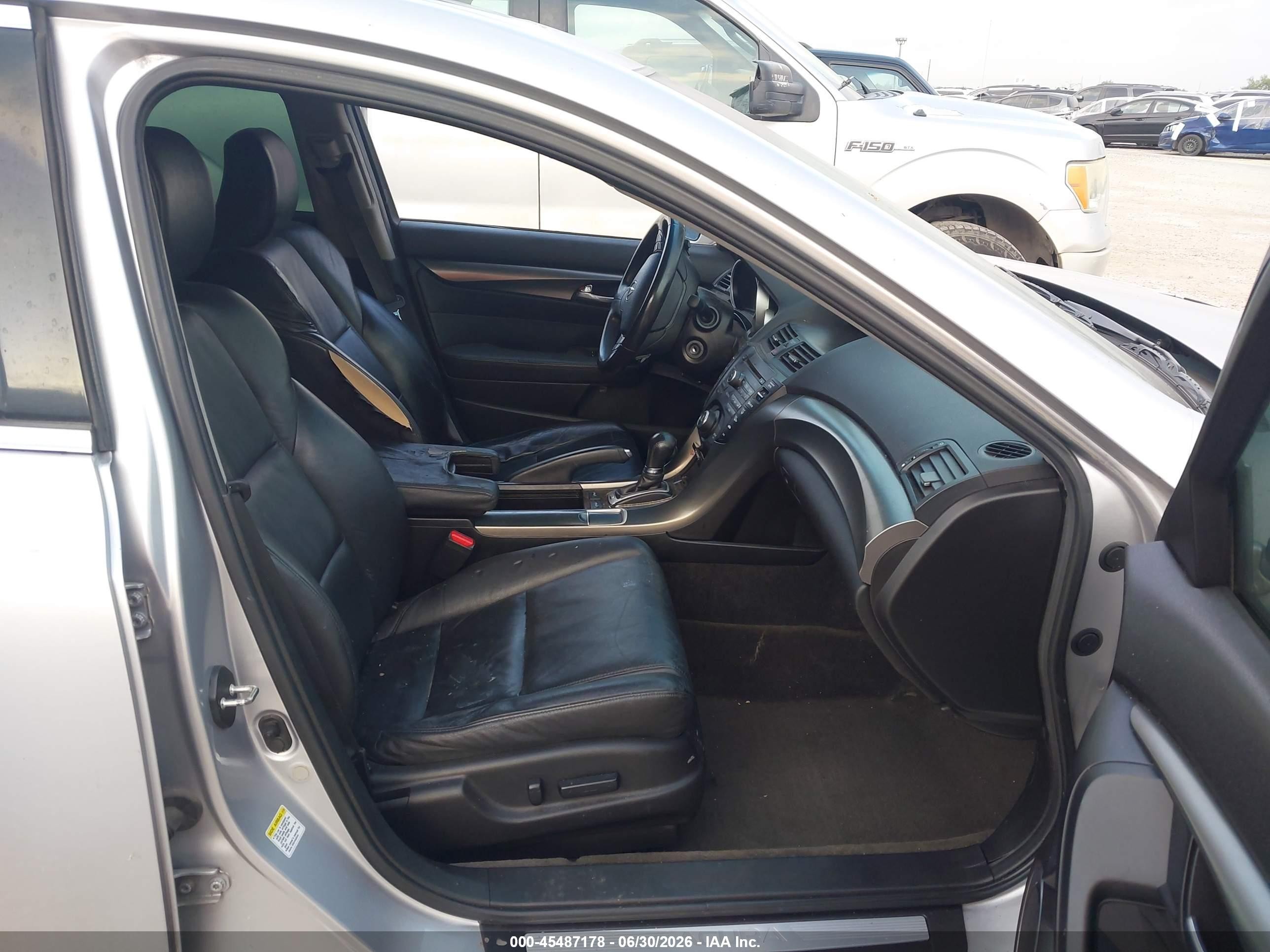 2013 Acura Tl 3.5 Silver vin: 19UUA8F2XDA009697
