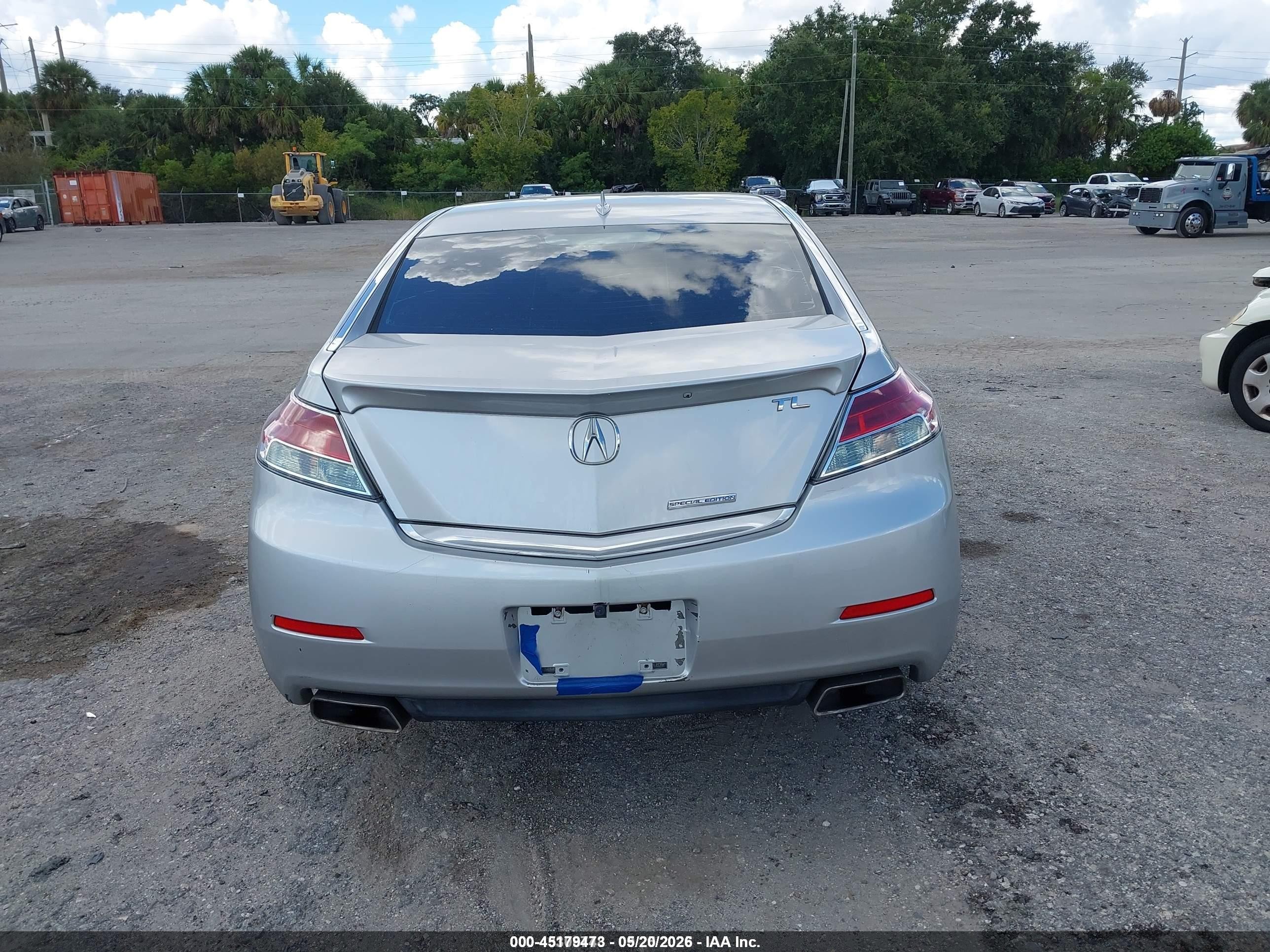 2014 Acura Tl 3.5 Special Edition Silver vin: 19UUA8F30EA003398