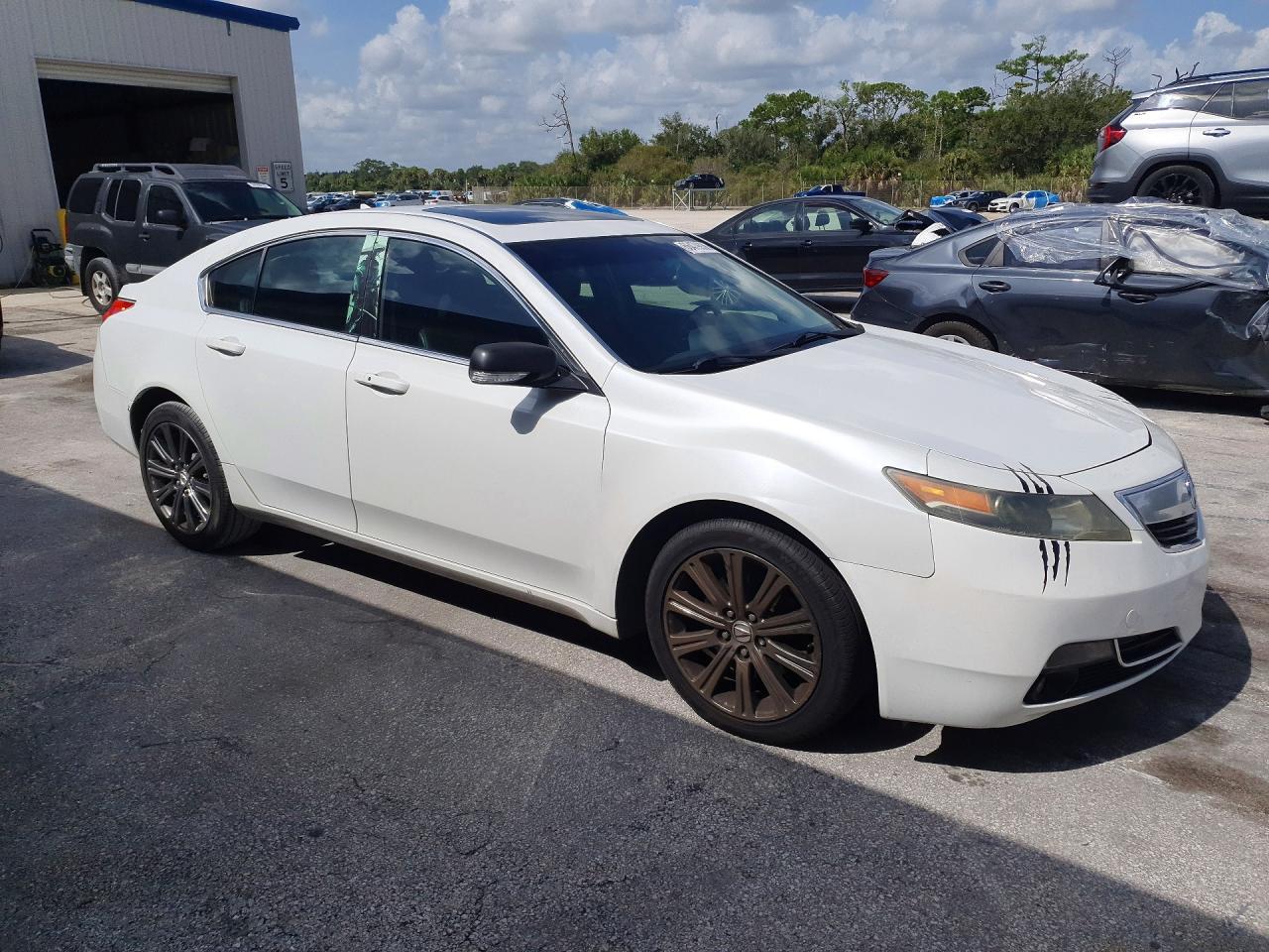 2013 Acura Tl Se Белый vin: 19UUA8F33DA018282