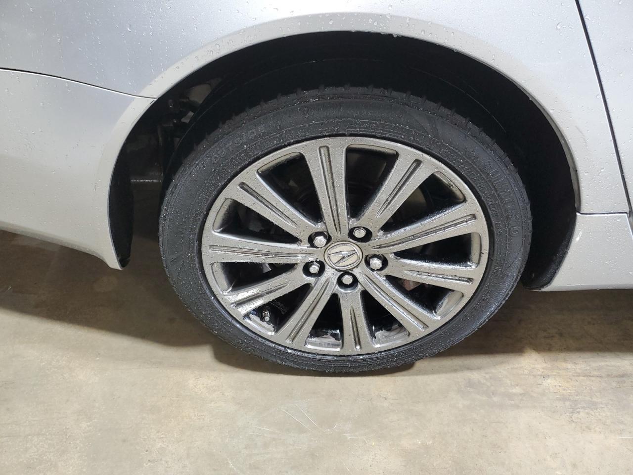 2013 Acura Tl Se Silver vin: 19UUA8F37DA017961 Damage: Right Rear Wheel, Peeling, 9 To 10 Inches