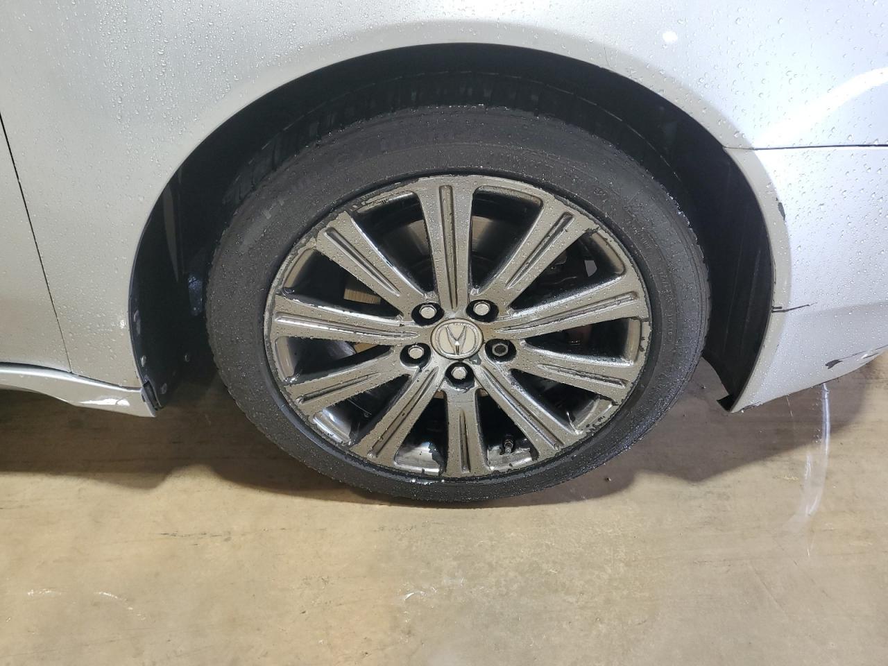 2013 Acura Tl Se Silver vin: 19UUA8F37DA017961 Damage: Right Front Wheel, Curb Rash, > 12 Inches