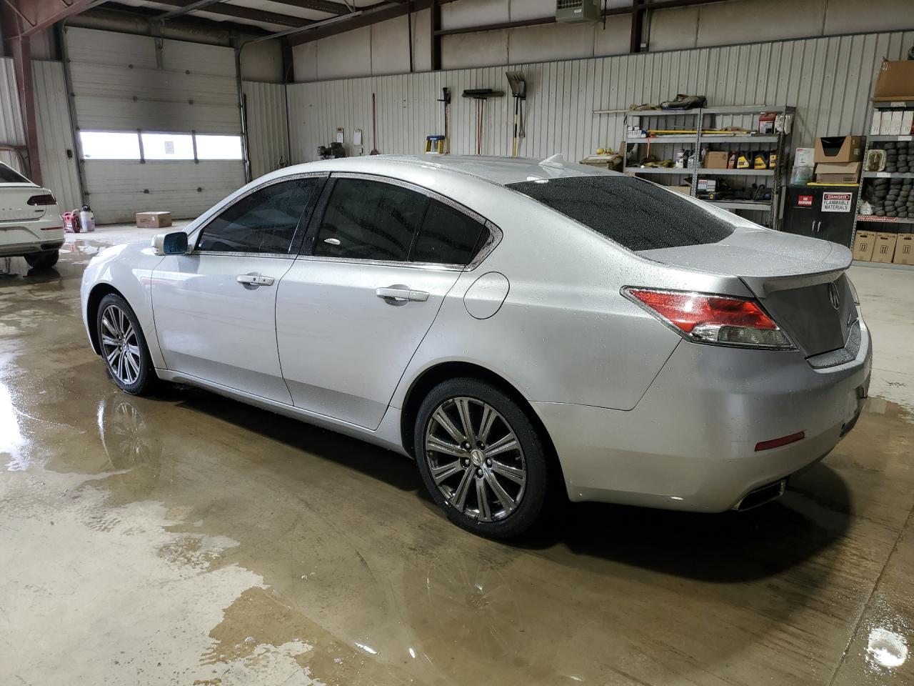 2013 Acura Tl Se Silver vin: 19UUA8F37DA017961 Damage: Left Front Tire, Worn, Replacement Required