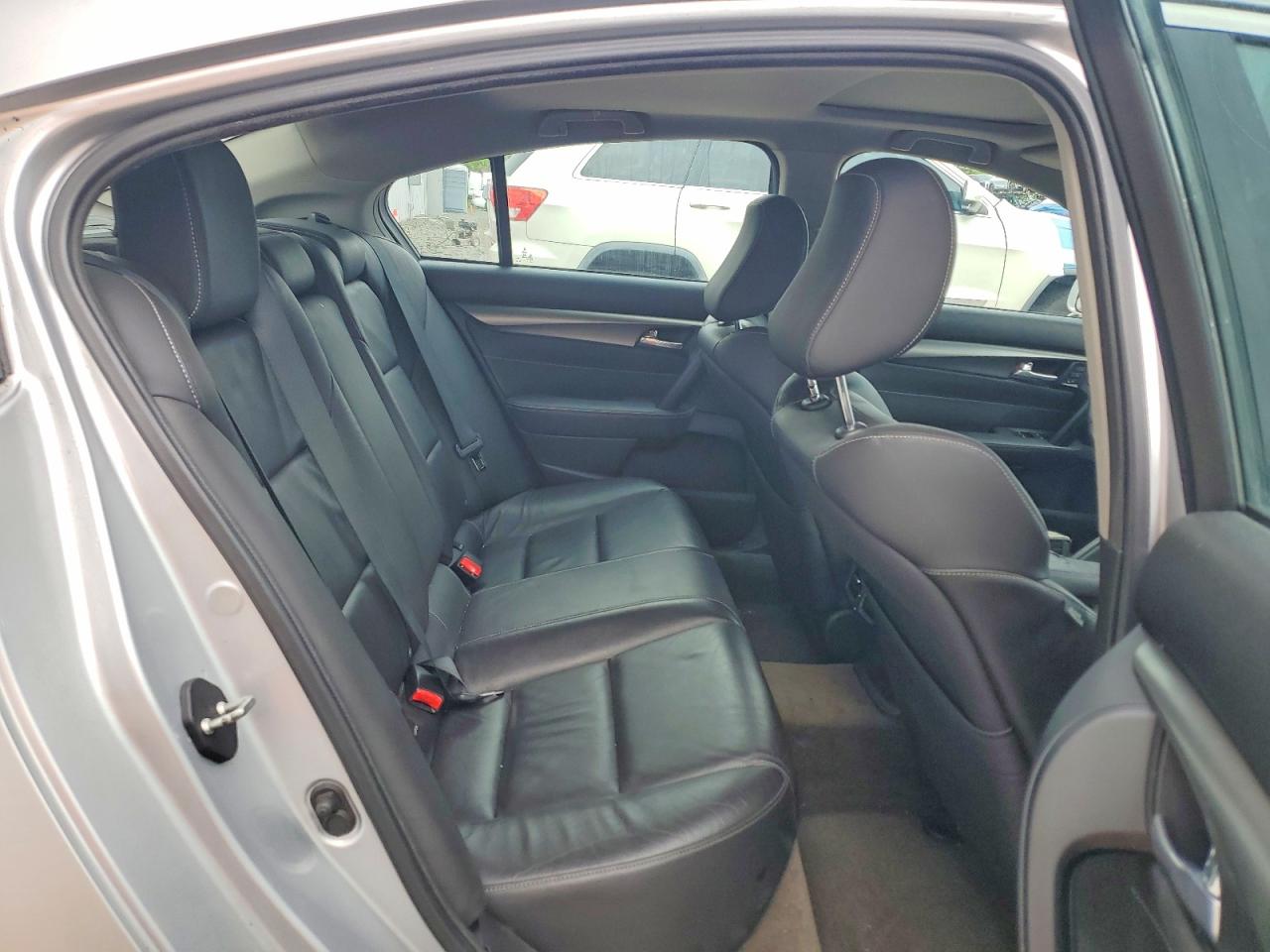 2013 Acura Tl Se Silver vin: 19UUA8F37DA018382