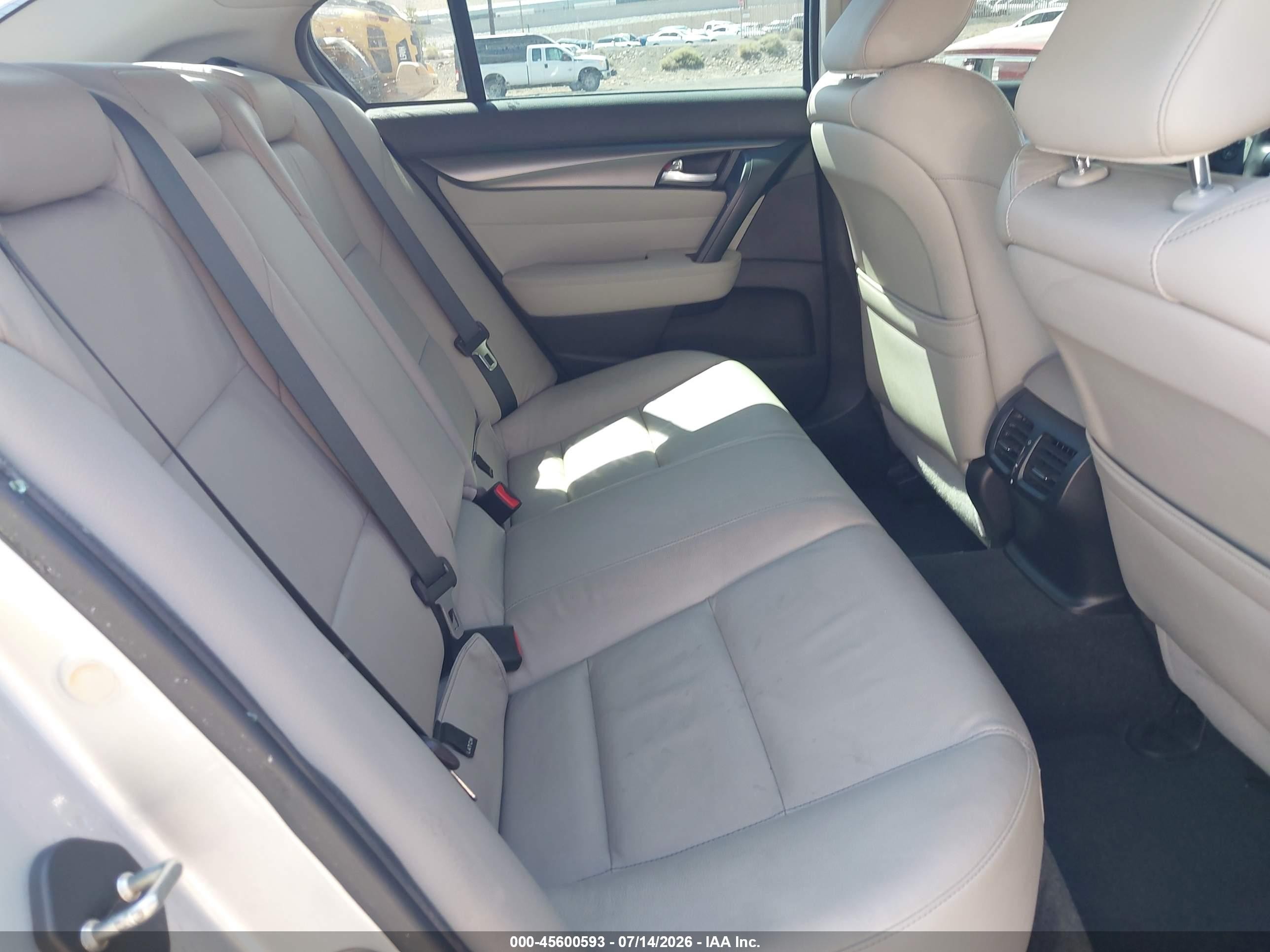 2014 Acura Tl 3.5 Special Edition Silver vin: 19UUA8F38EA002239