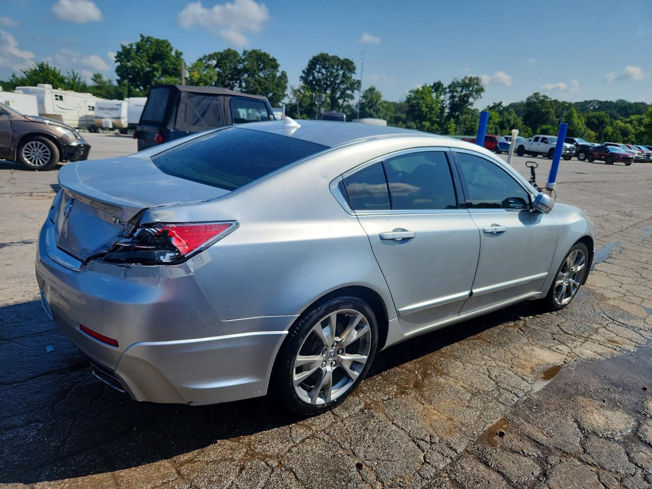 2013 Acura Tl Tech Silver vin: 19UUA8F50DA002333