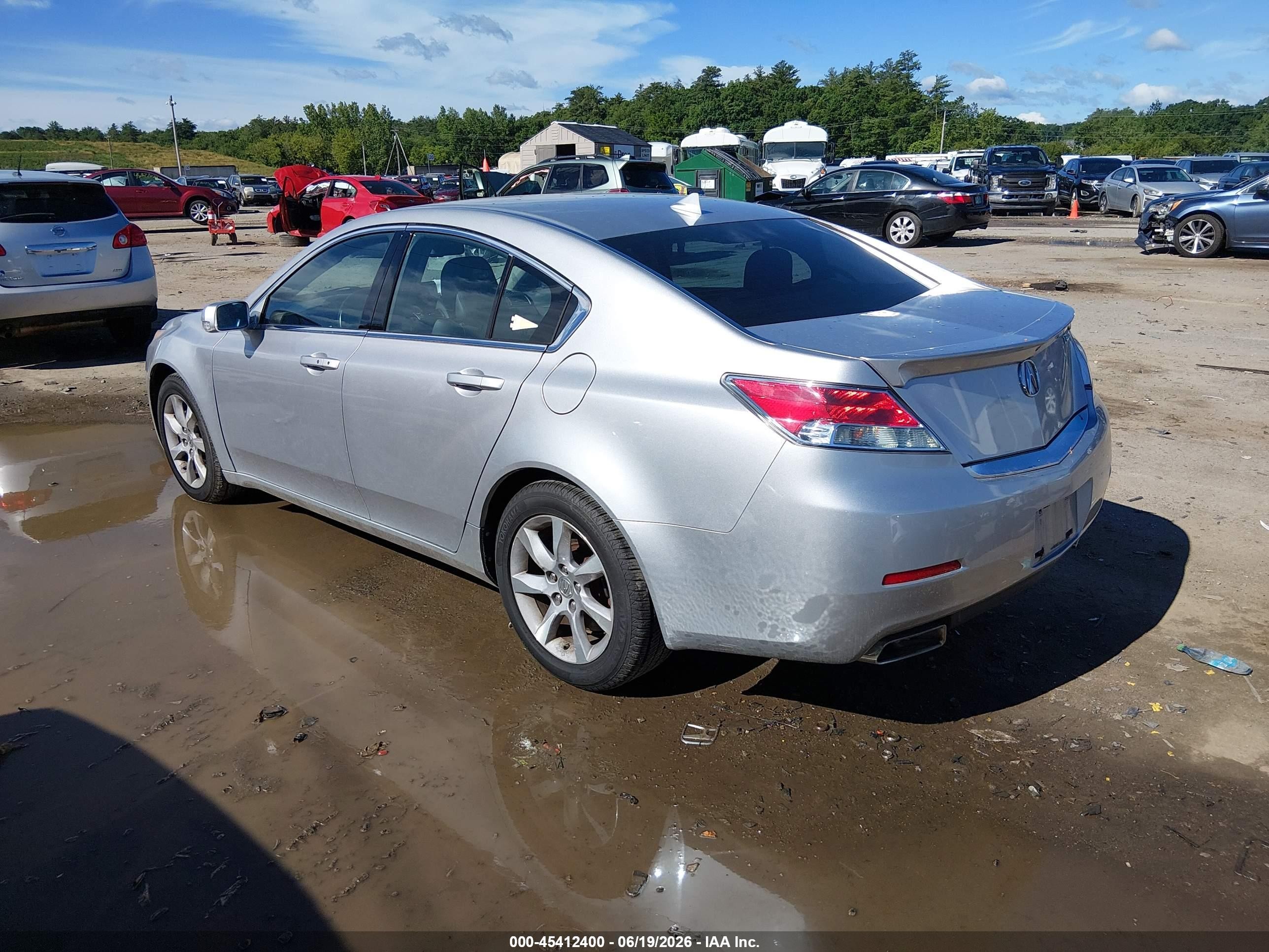 2013 Acura Tl 3.5 Silver vin: 19UUA8F50DA008391