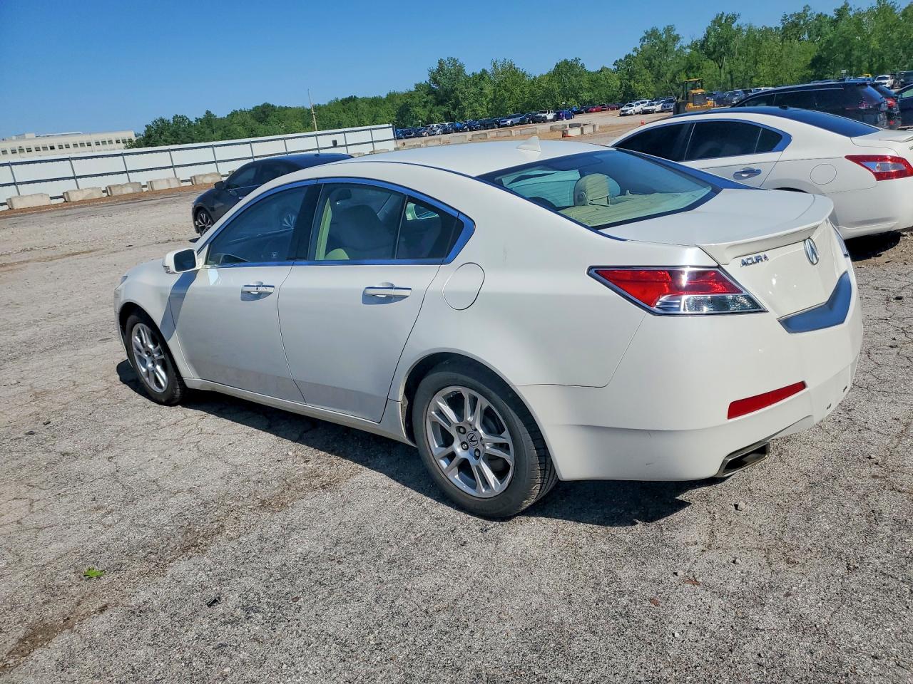 2010 Acura Tl White vin: 19UUA8F52AA007898