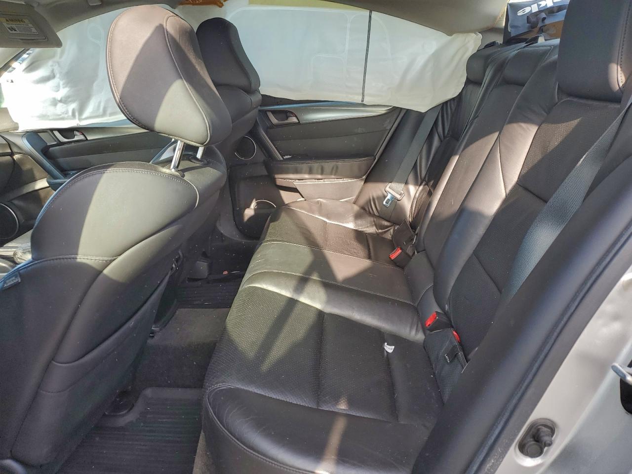 2010 Acura Tl Серебряный vin: 19UUA8F52AA008632