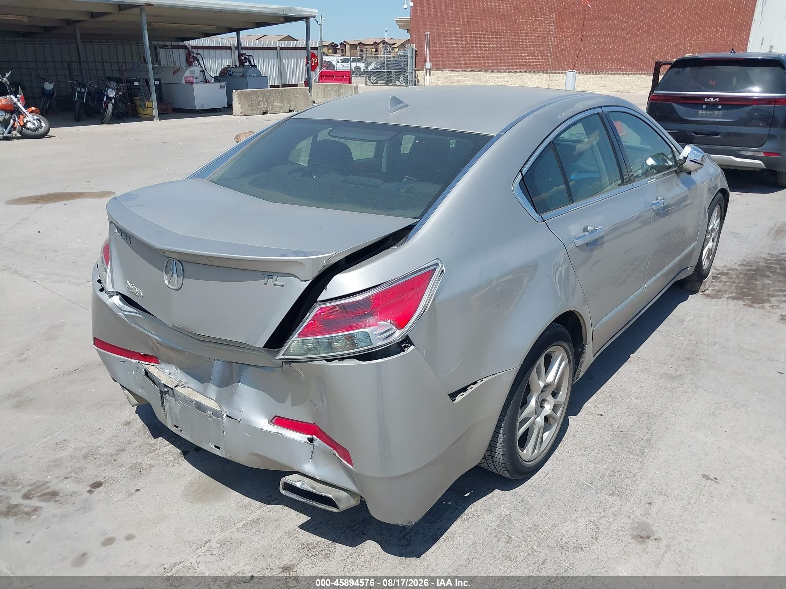 2010 Acura Tl 3.5 Silver vin: 19UUA8F52AA011529