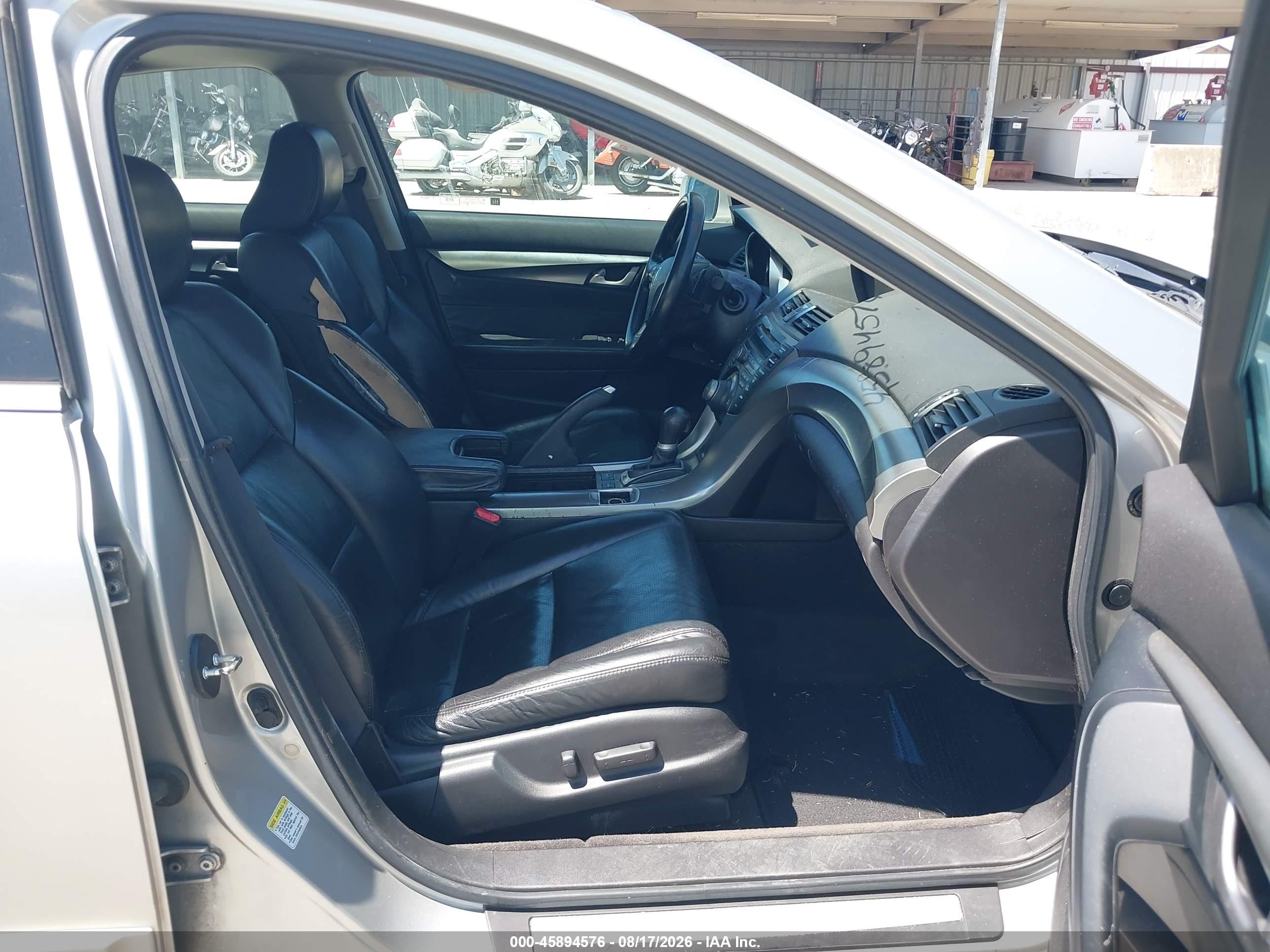 2010 Acura Tl 3.5 Silver vin: 19UUA8F52AA011529