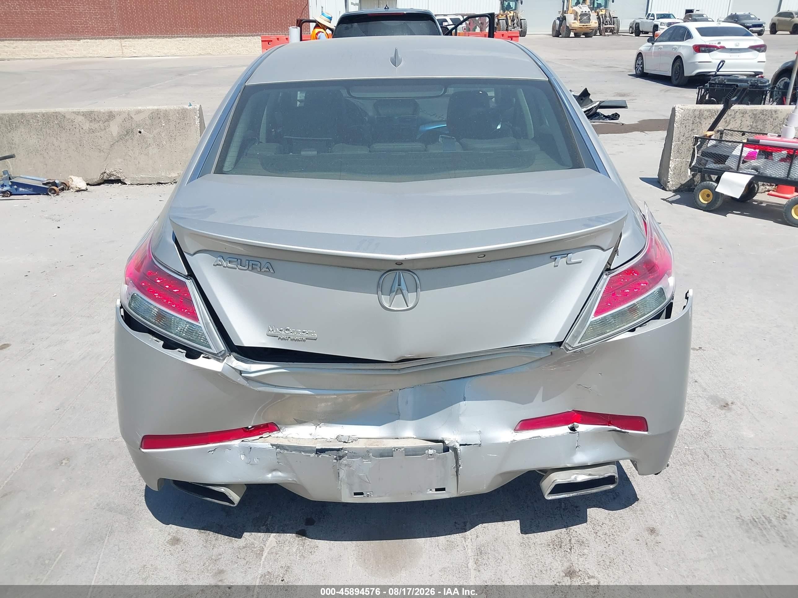 2010 Acura Tl 3.5 Silver vin: 19UUA8F52AA011529