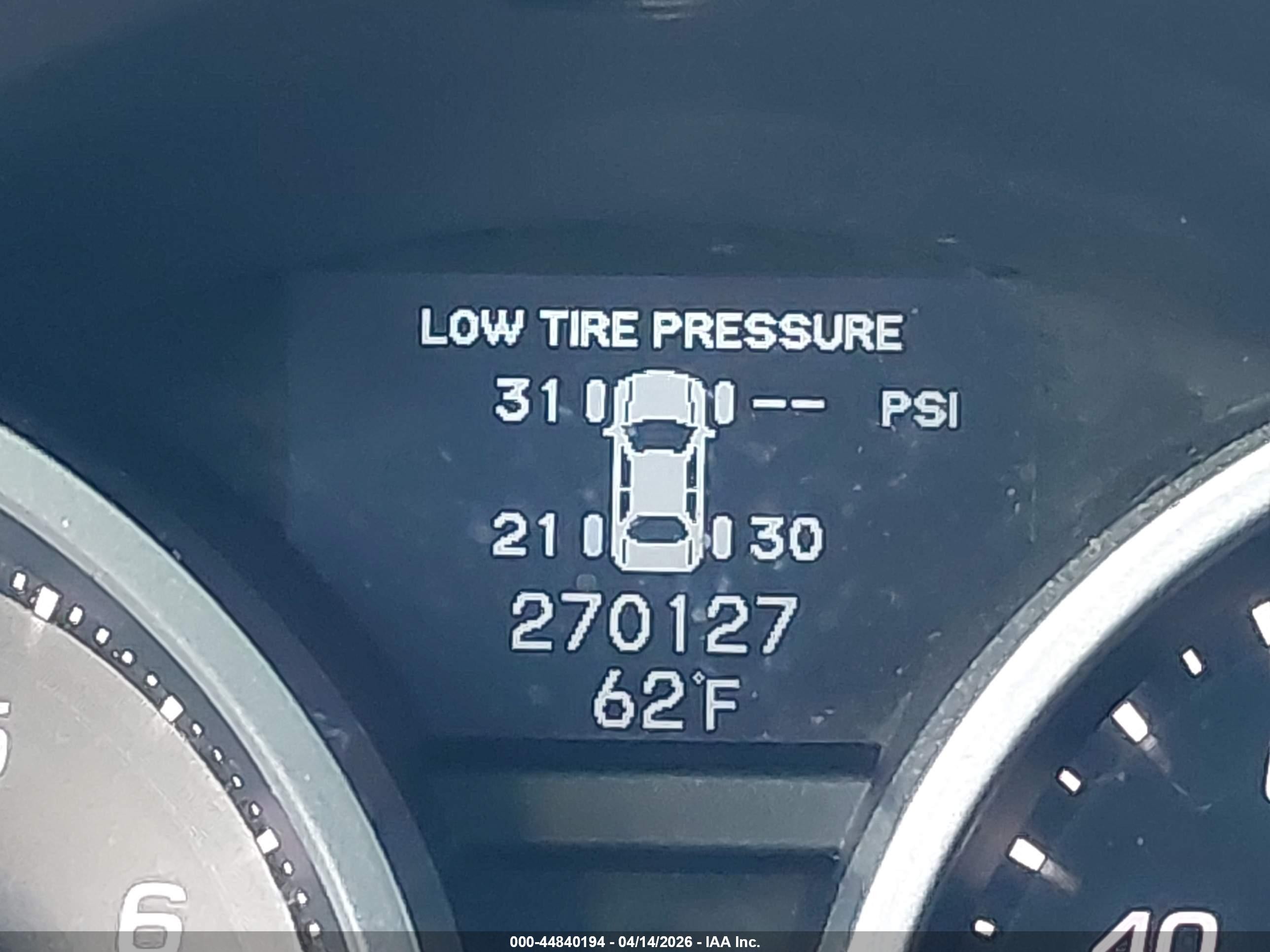 2010 Acura Tl 3.5 Серебряный vin: 19UUA8F52AA016035