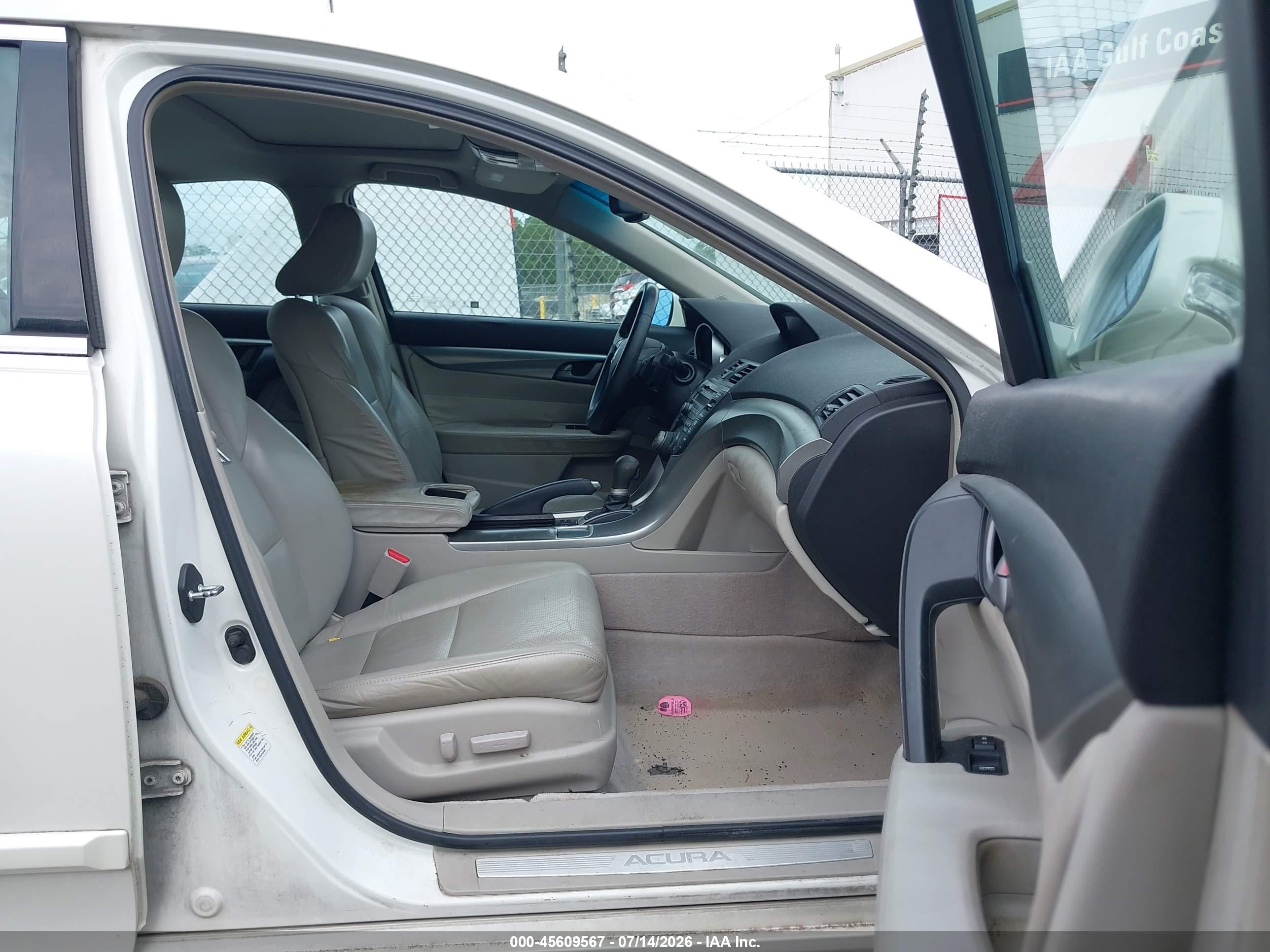 2010 Acura Tl 3.5 White vin: 19UUA8F52AA020229