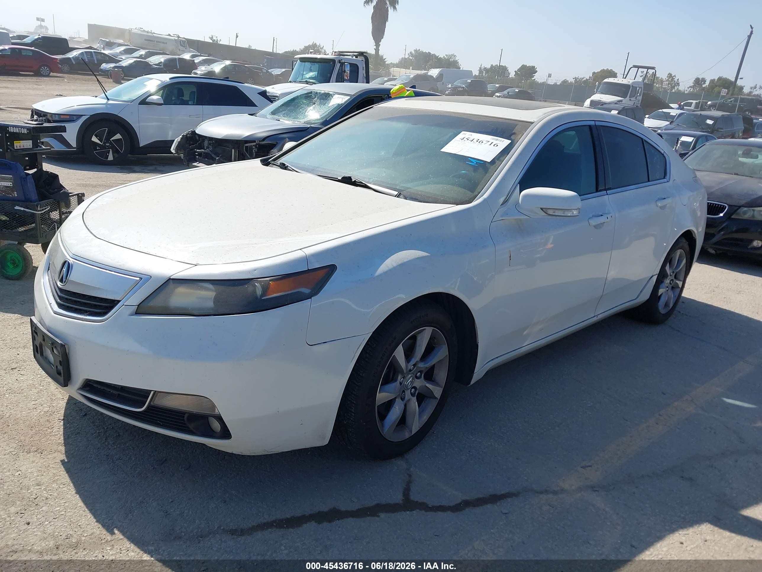 2012 Acura Tl 3.5 White vin: 19UUA8F52CA020105
