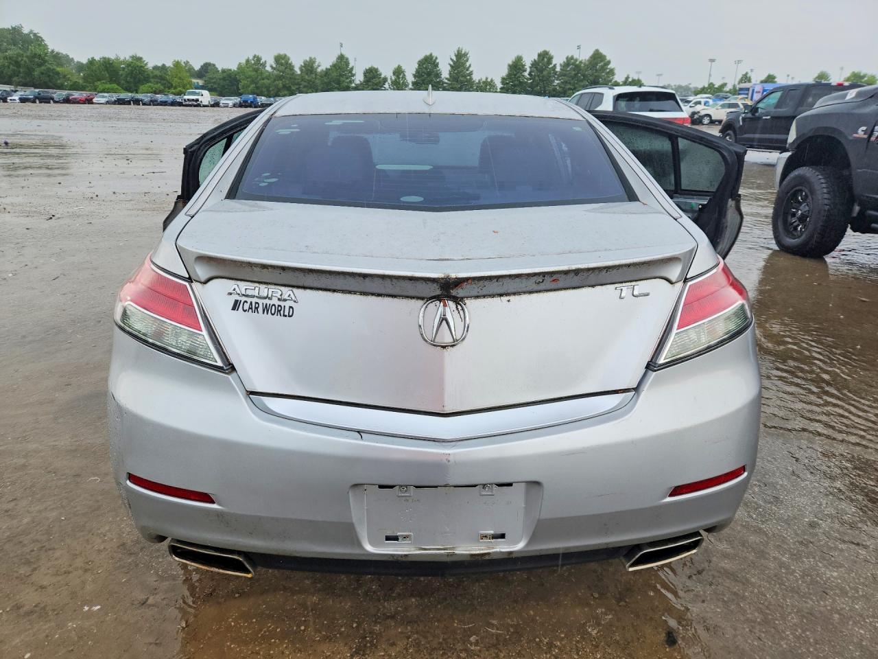 2012 Acura Tl Silver vin: 19UUA8F52CA033274