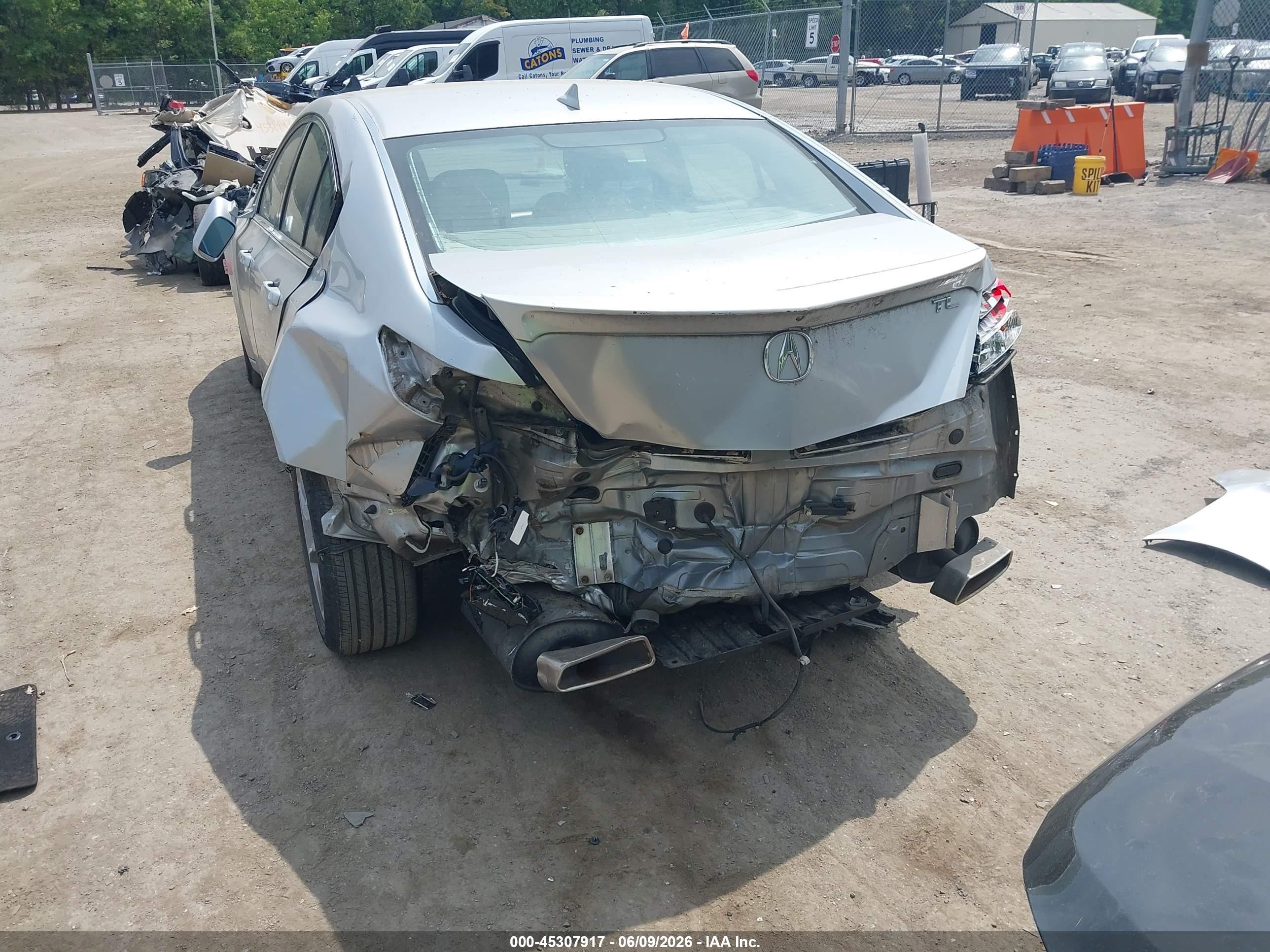 2013 Acura Tl 3.5 Silver vin: 19UUA8F52DA005279