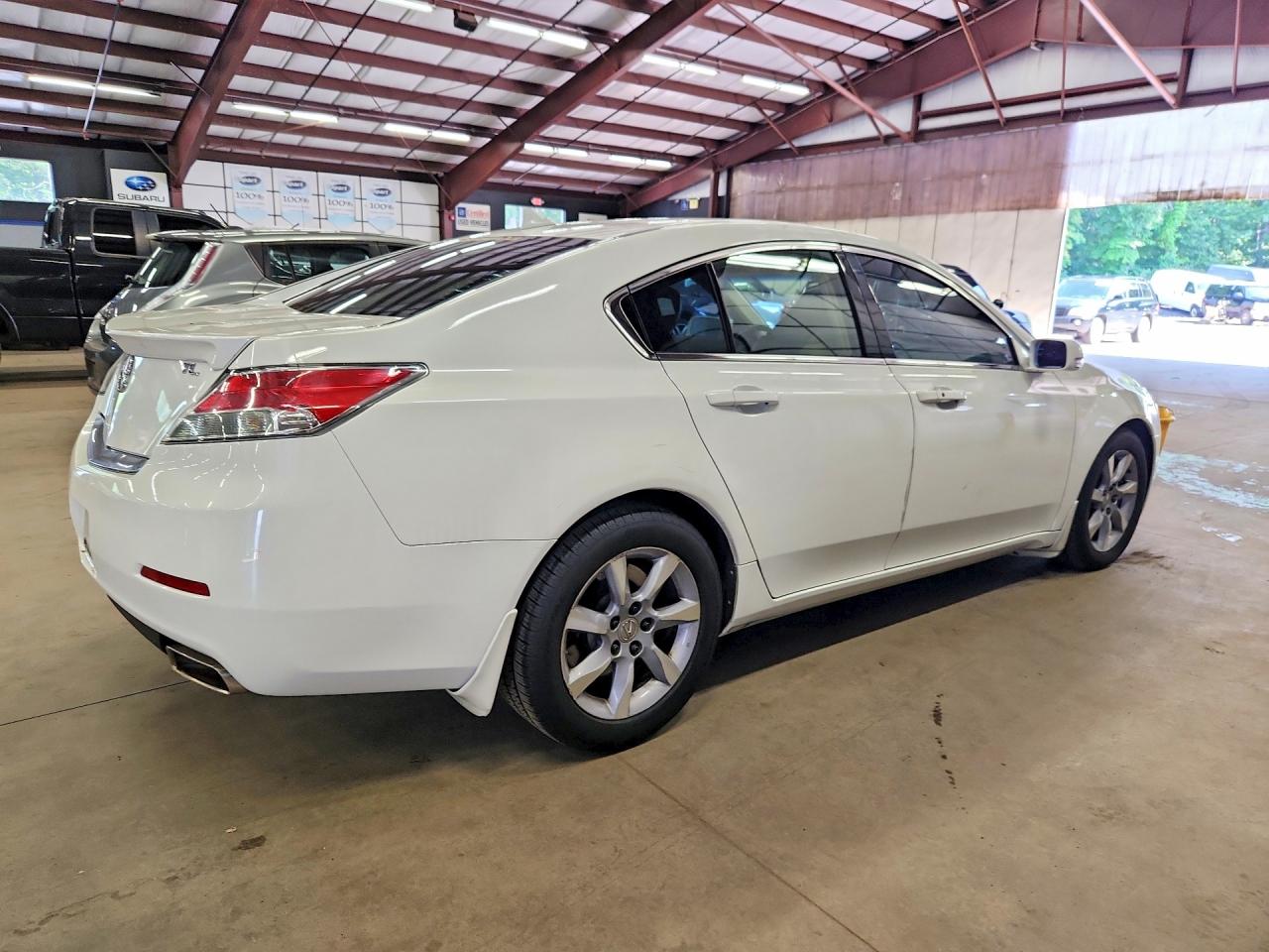 2013 Acura Tl Tech White vin: 19UUA8F52DA006707