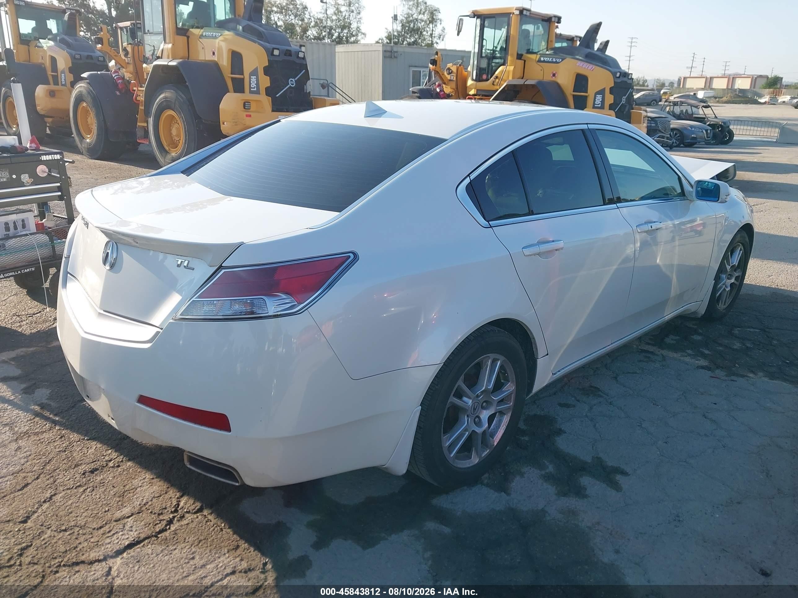 2010 Acura Tl 3.5 White vin: 19UUA8F53AA017713