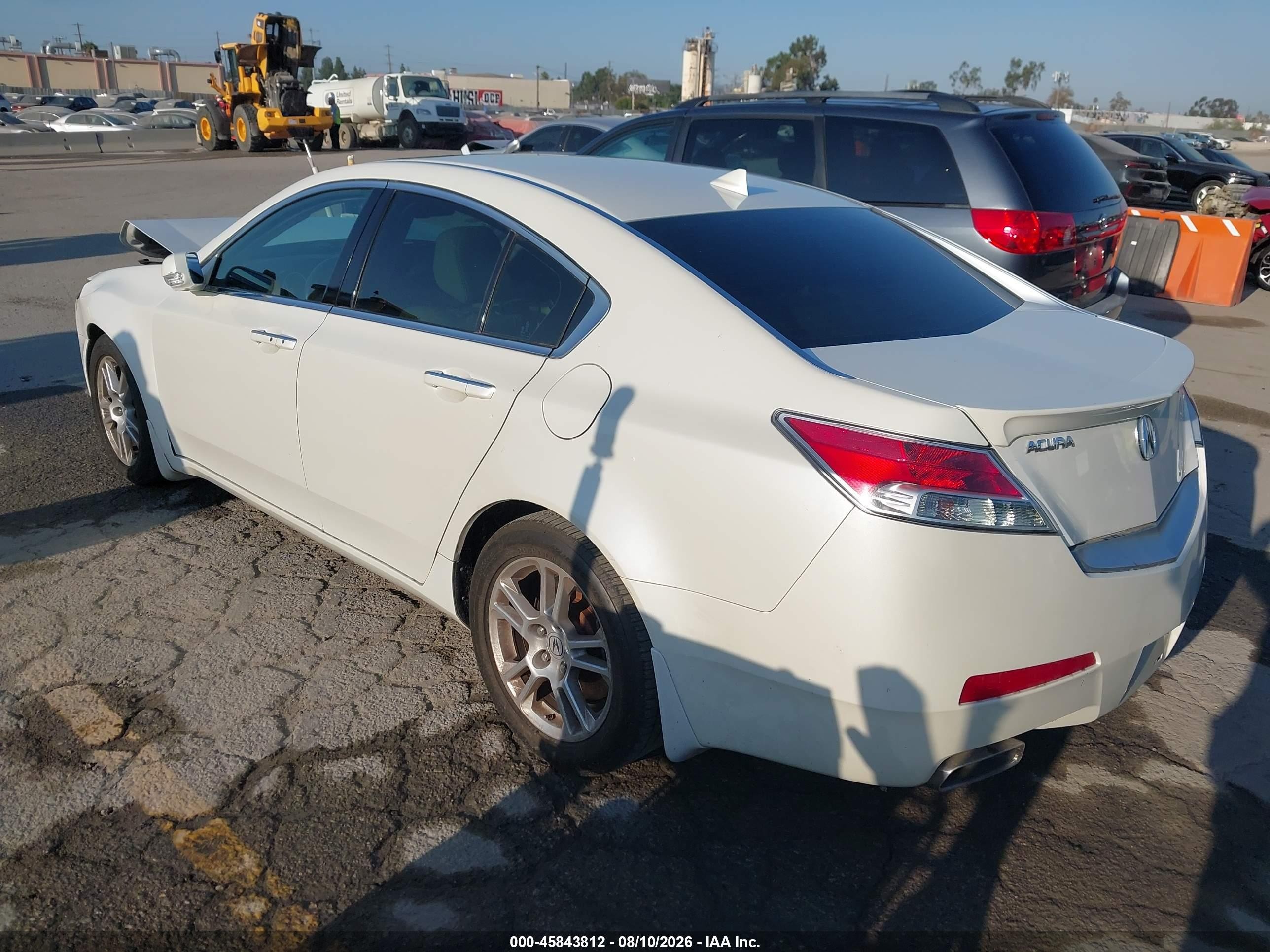 2010 Acura Tl 3.5 White vin: 19UUA8F53AA017713