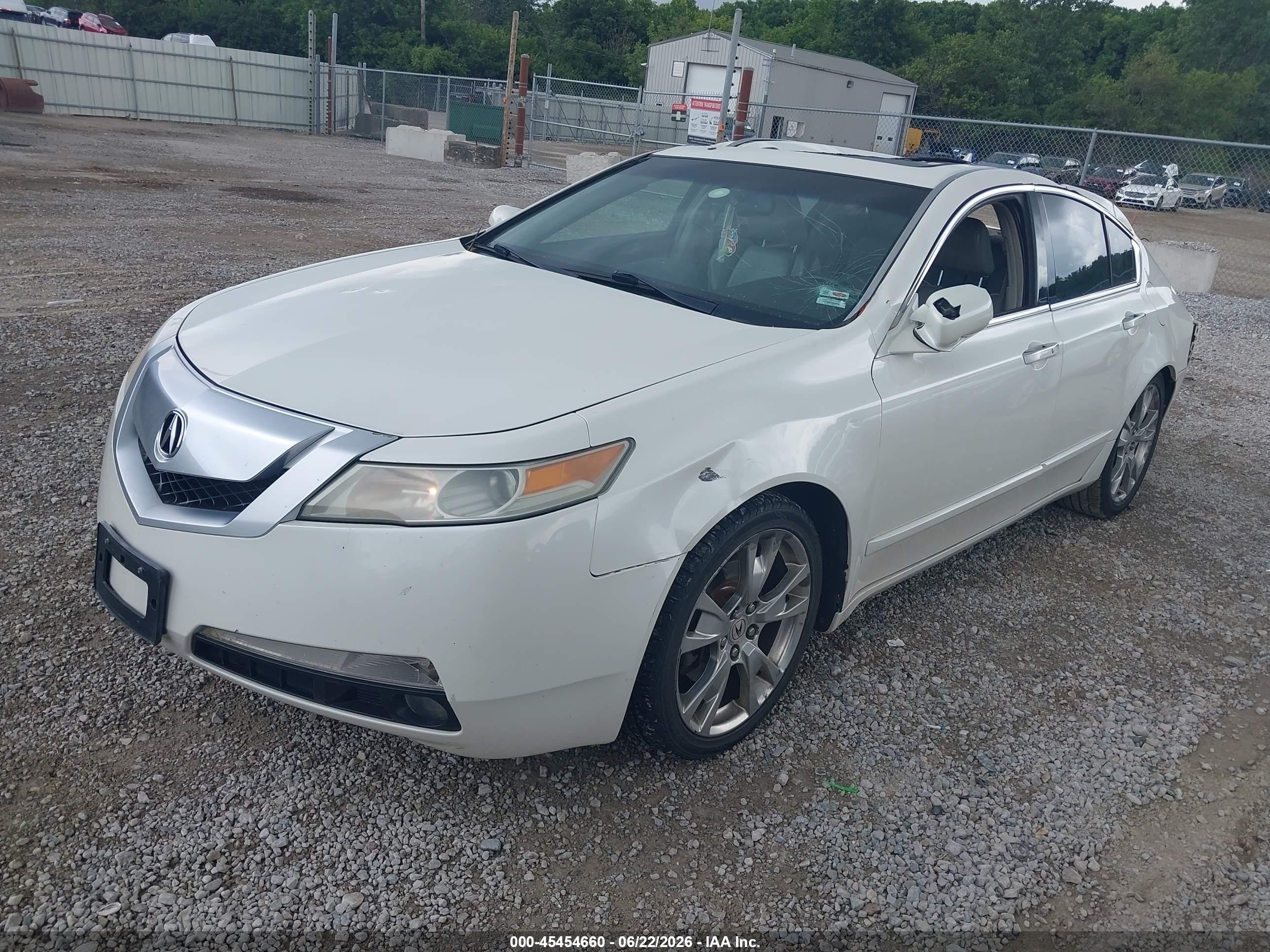 2011 Acura Tl 3.5 White vin: 19UUA8F53BA004784