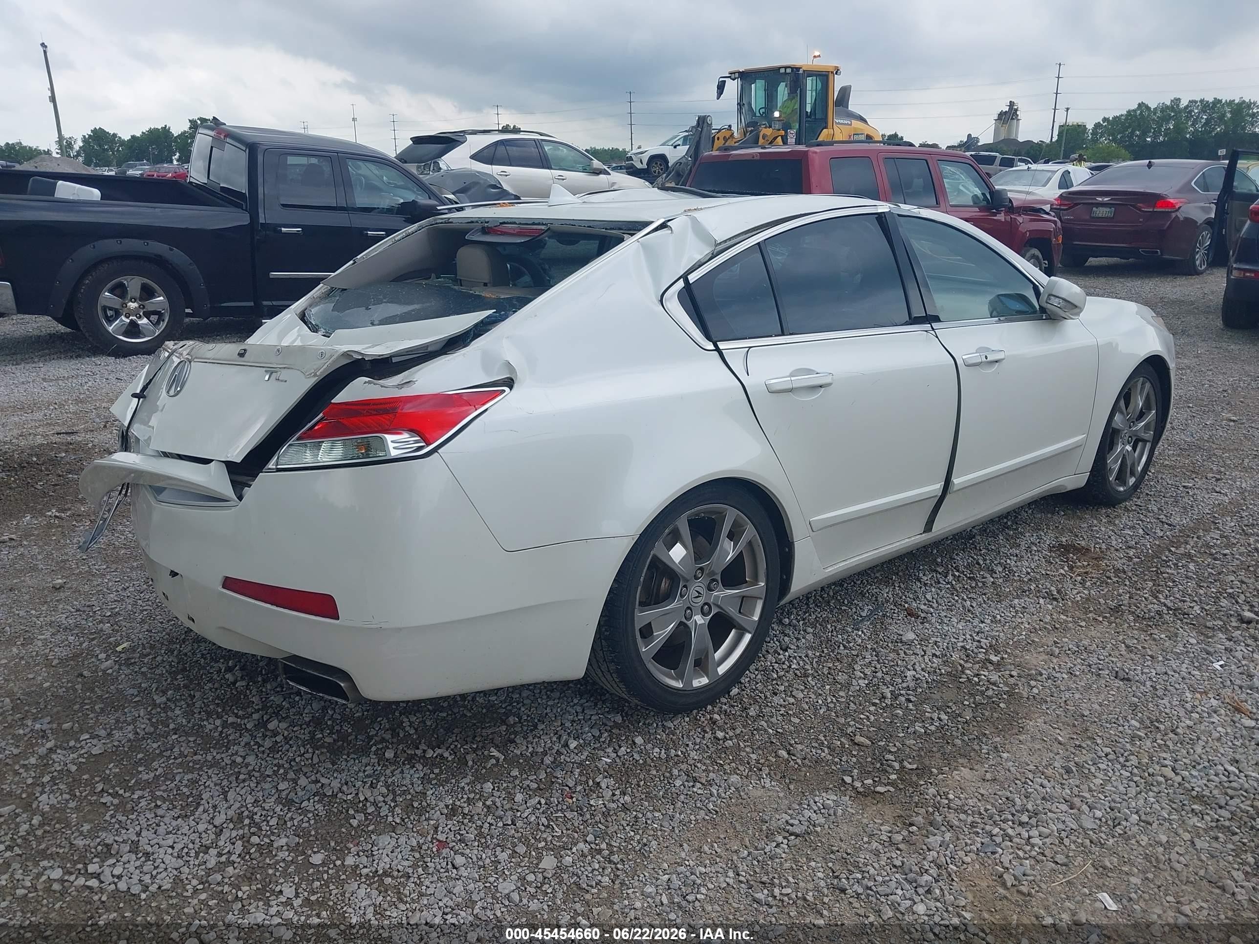 2011 Acura Tl 3.5 White vin: 19UUA8F53BA004784