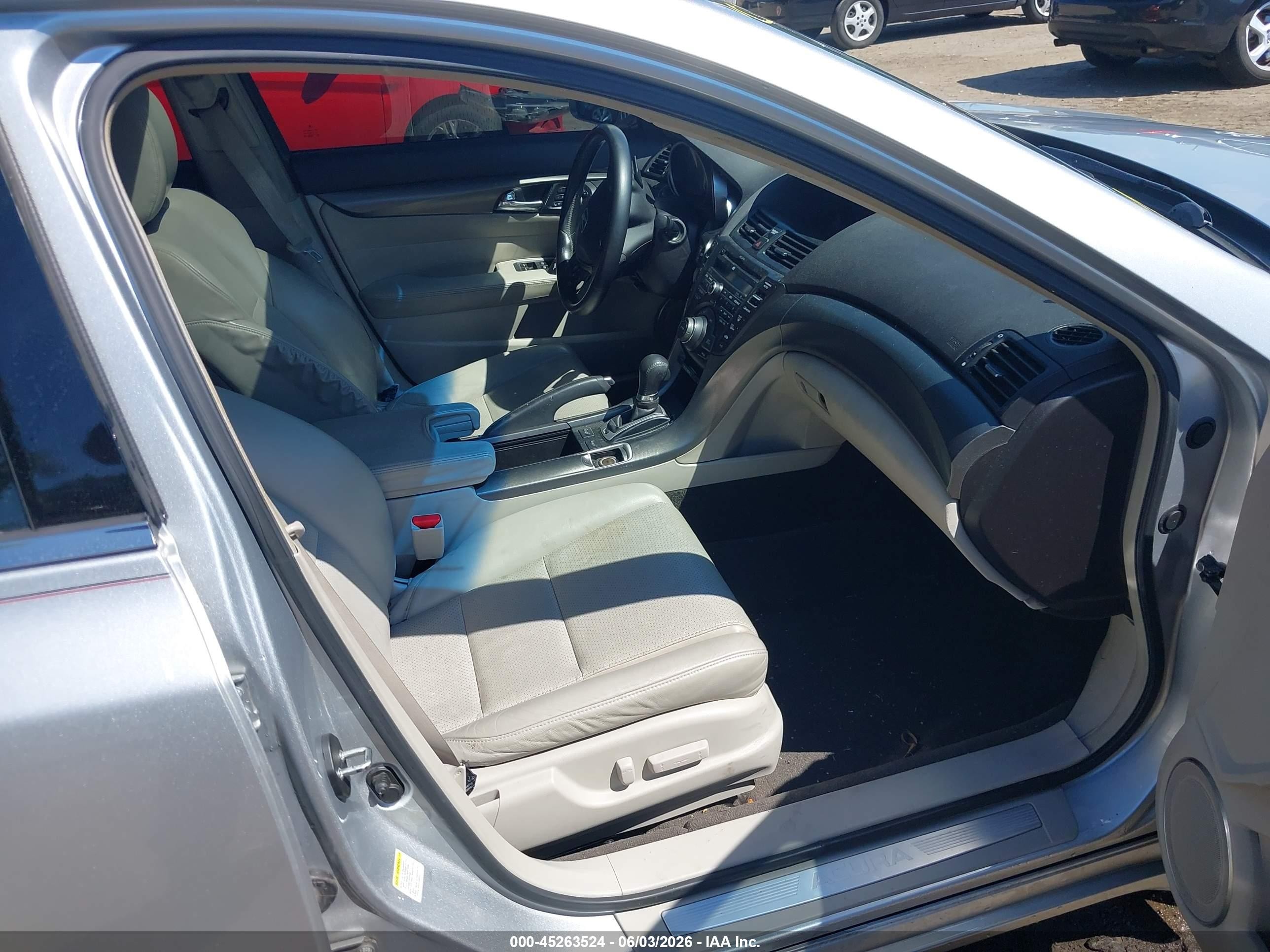 2012 Acura Tl 3.5 Silver vin: 19UUA8F53CA019996