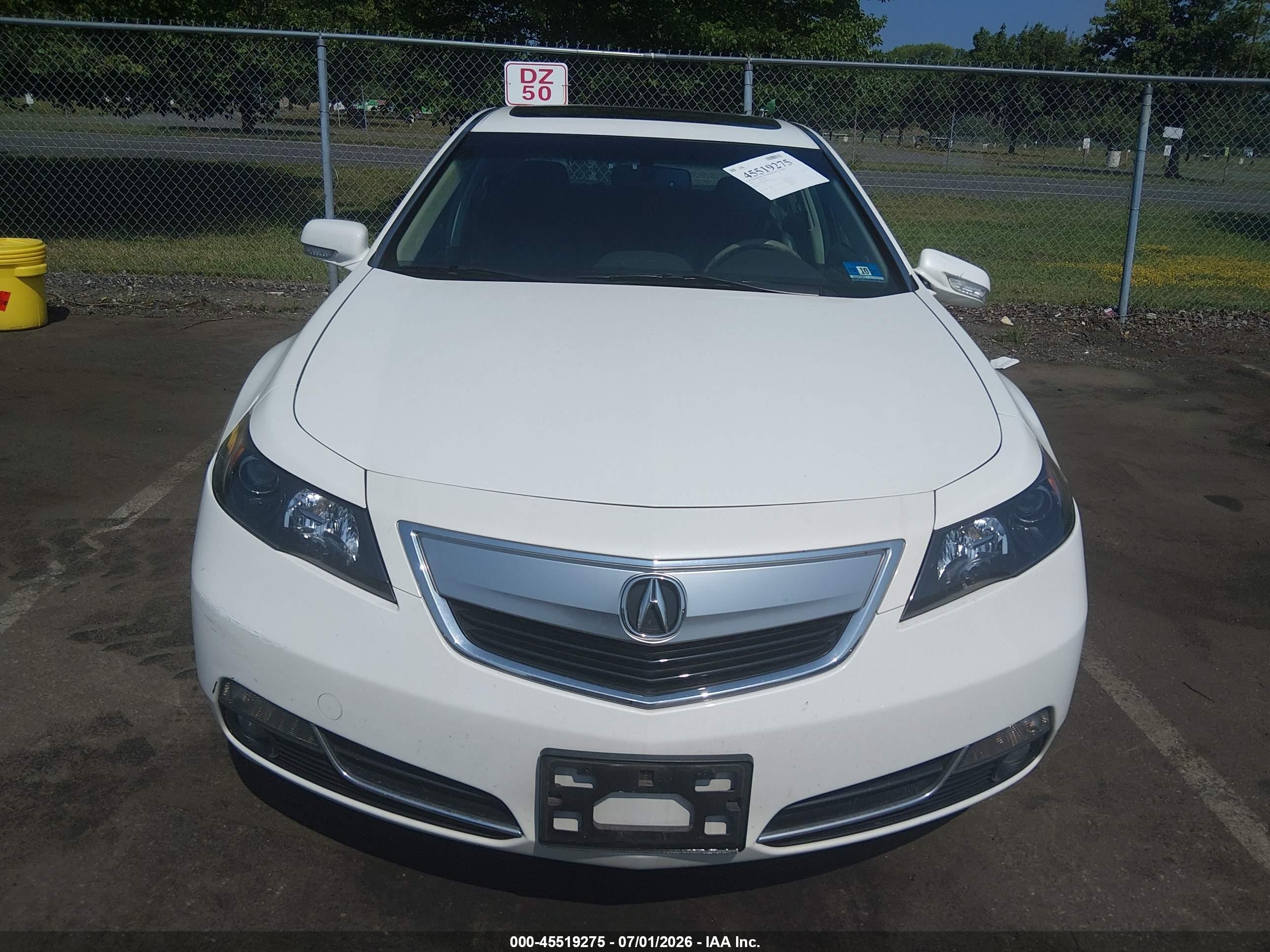 2012 Acura Tl 3.5 White vin: 19UUA8F53CA036362