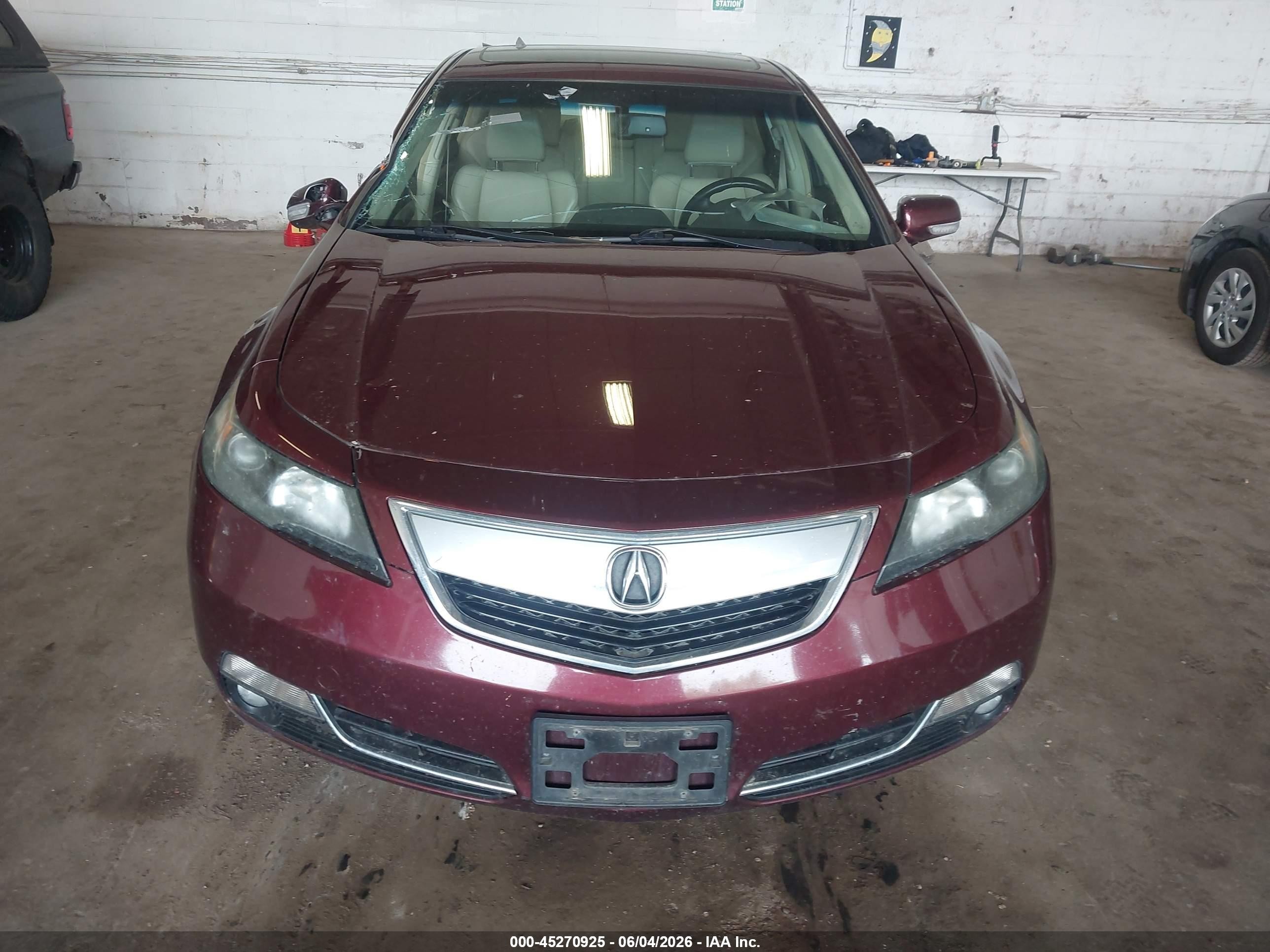 2013 Acura Tl 3.5 Red vin: 19UUA8F53DA003167
