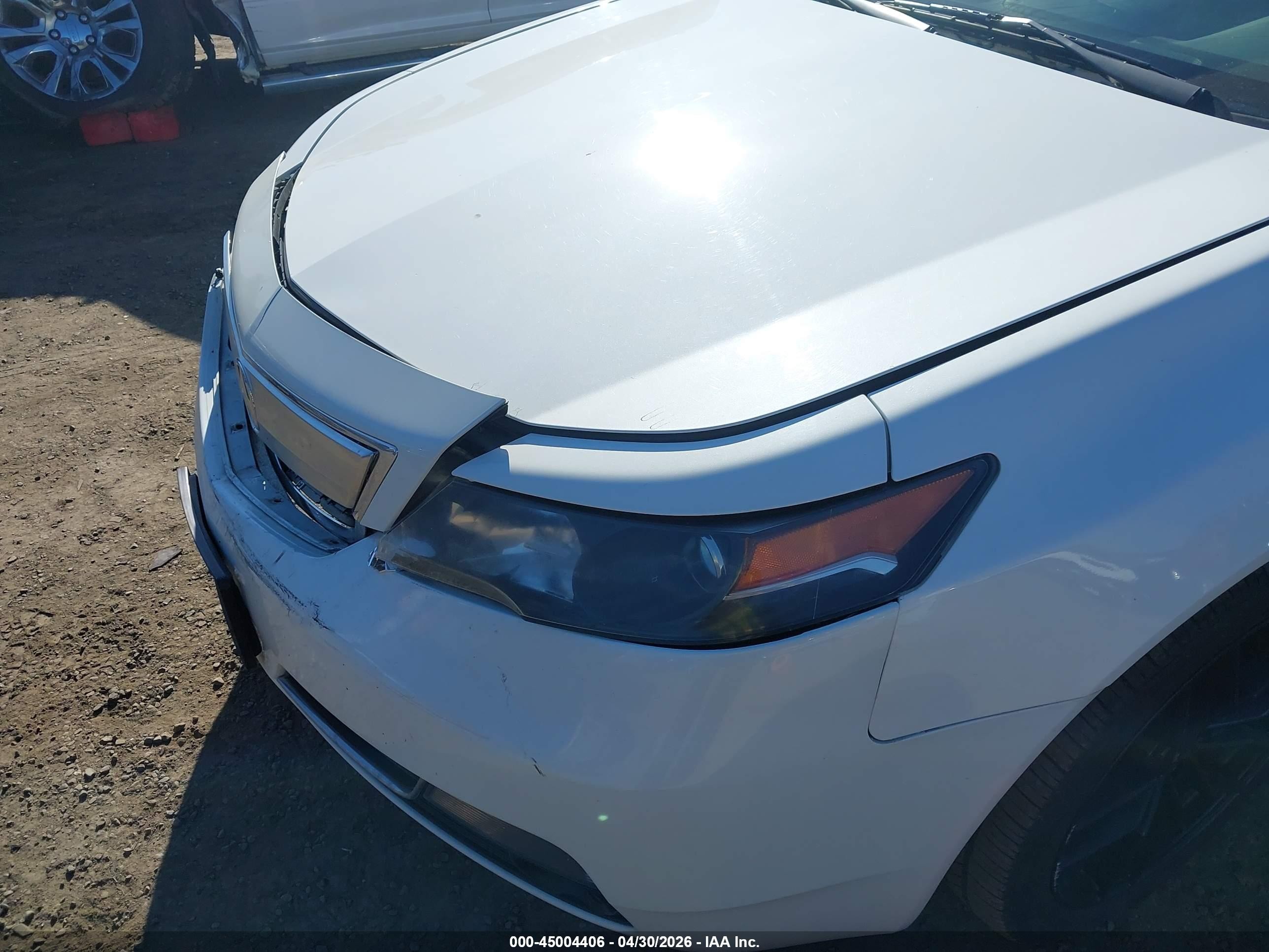 2013 Acura Tl 3.5 White vin: 19UUA8F53DA010894