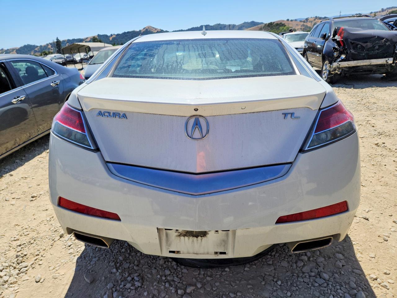 2011 Acura Tl Белый vin: 19UUA8F54BA000338