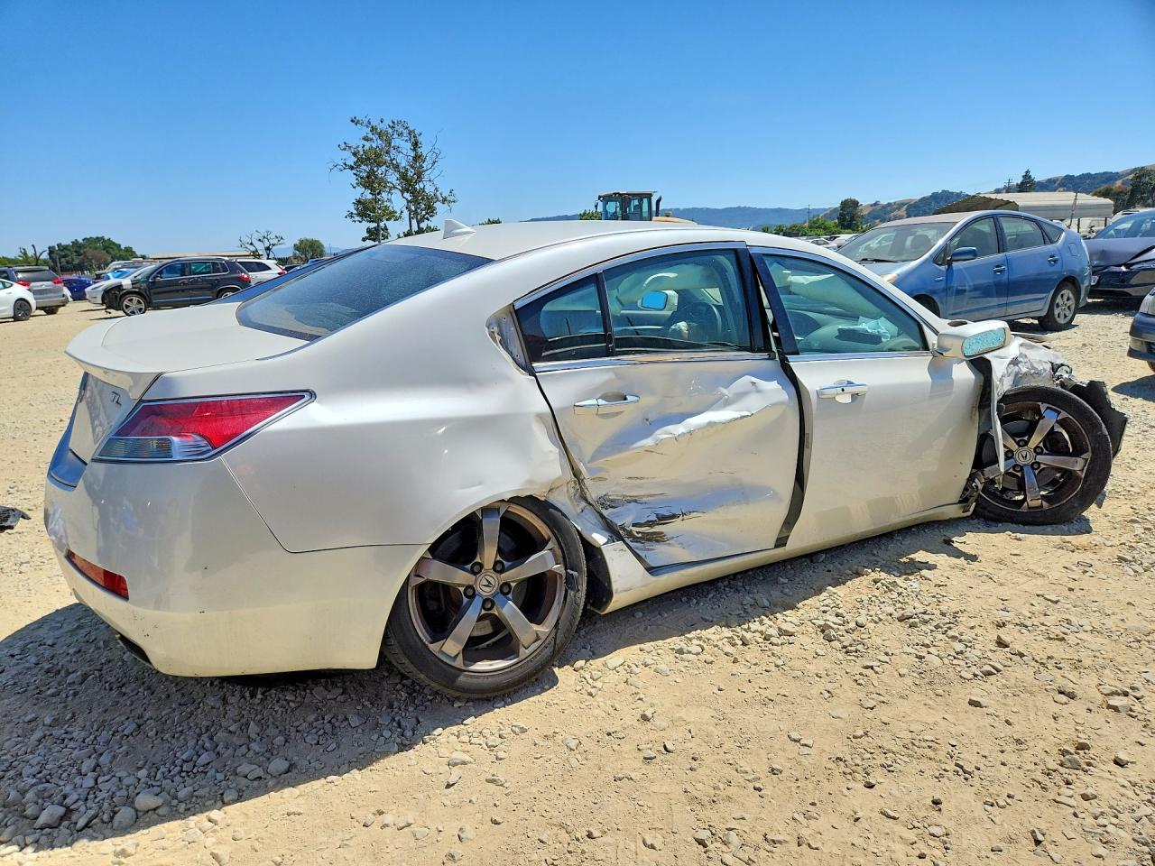 2011 Acura Tl Белый vin: 19UUA8F54BA000338
