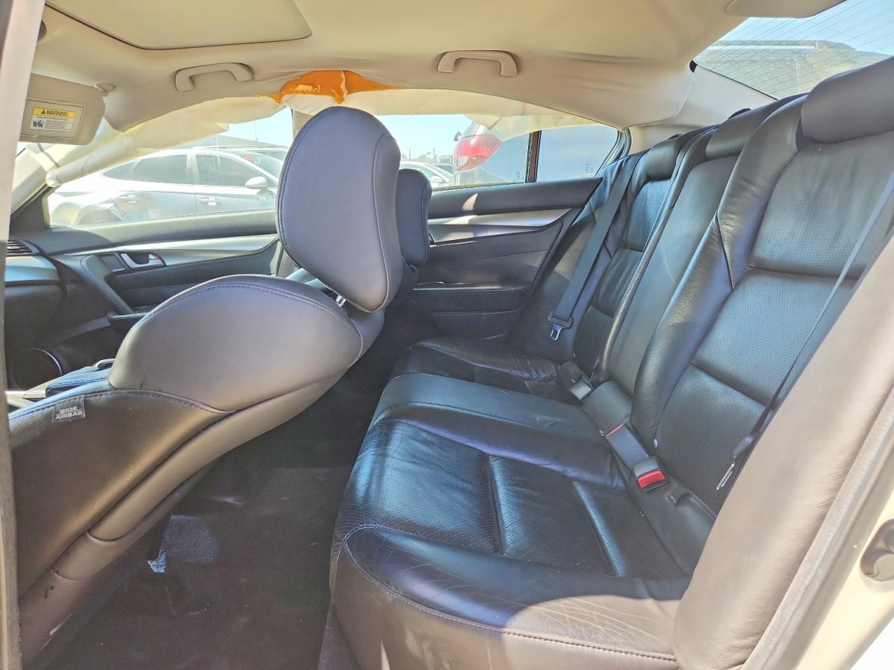 2011 Acura Tl Белый vin: 19UUA8F54BA000338